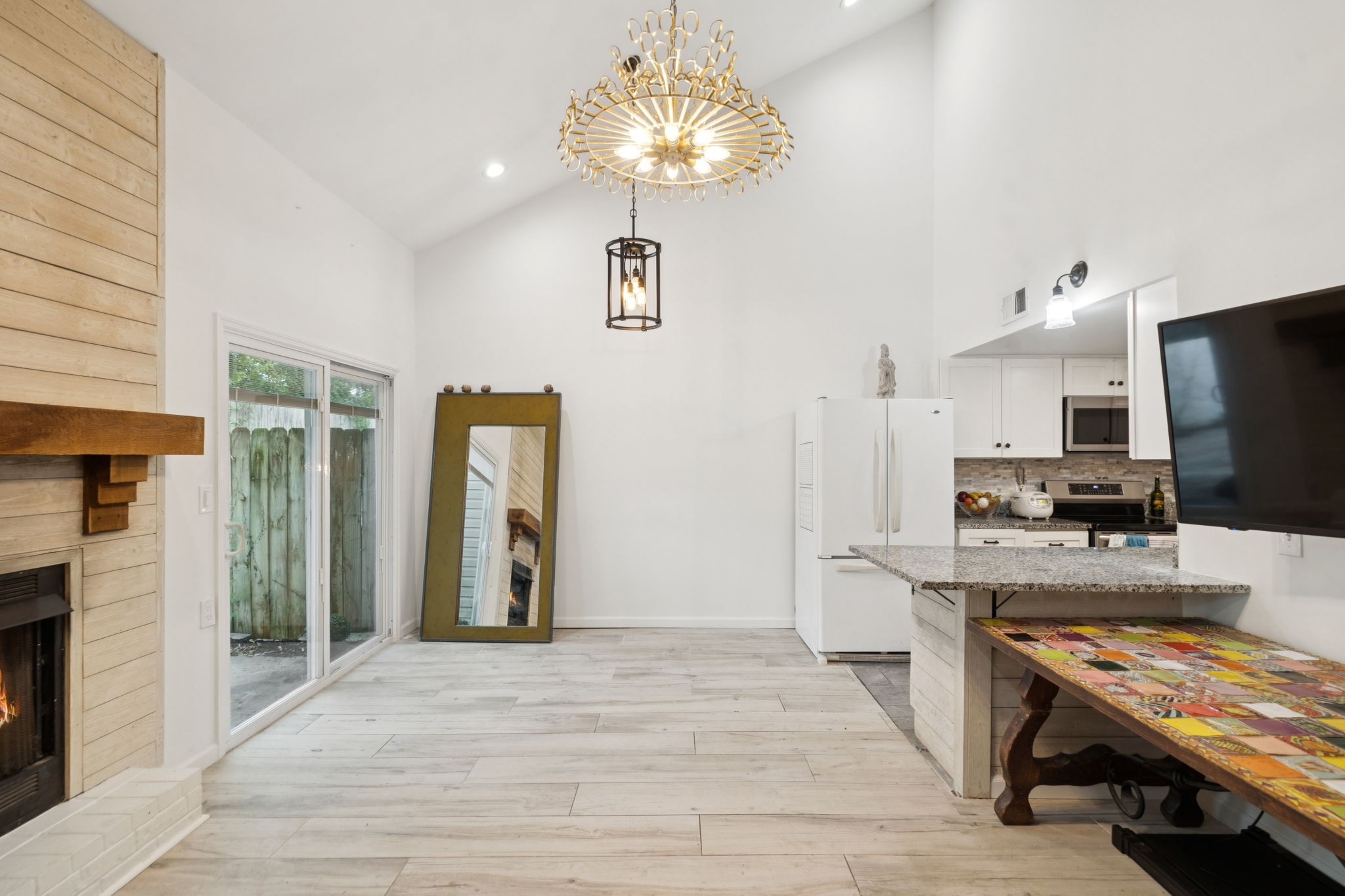 1129 W Main St Unit: 24