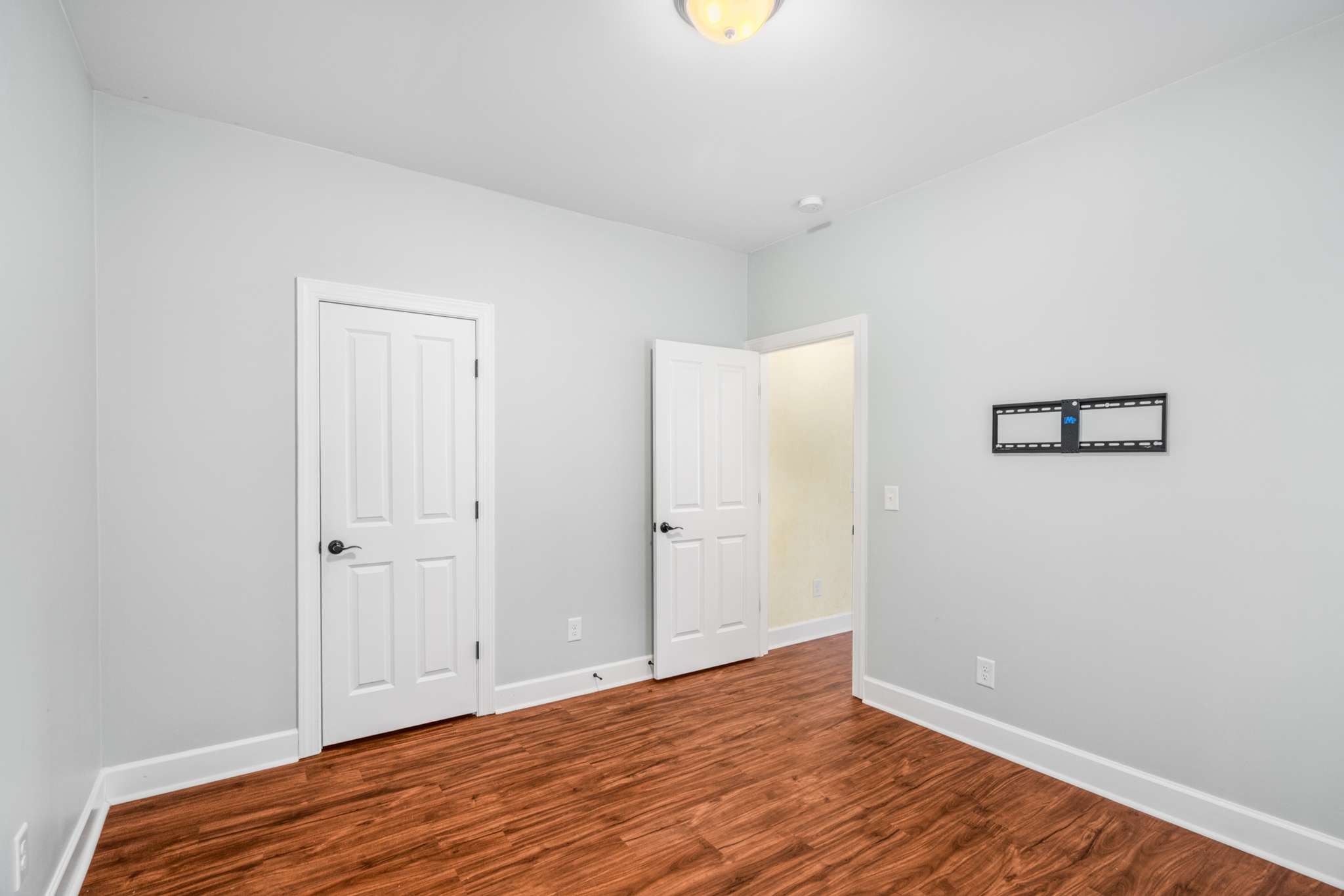 3116 Charles Park Dr