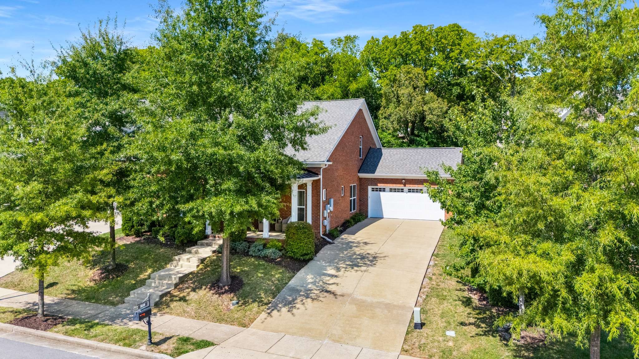 3116 Charles Park Dr