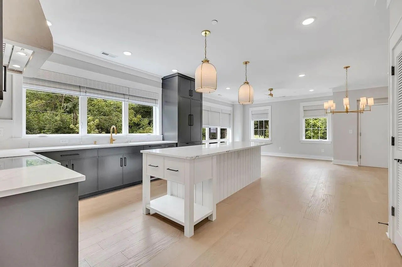 5611 Franklin Pike Unit: 106