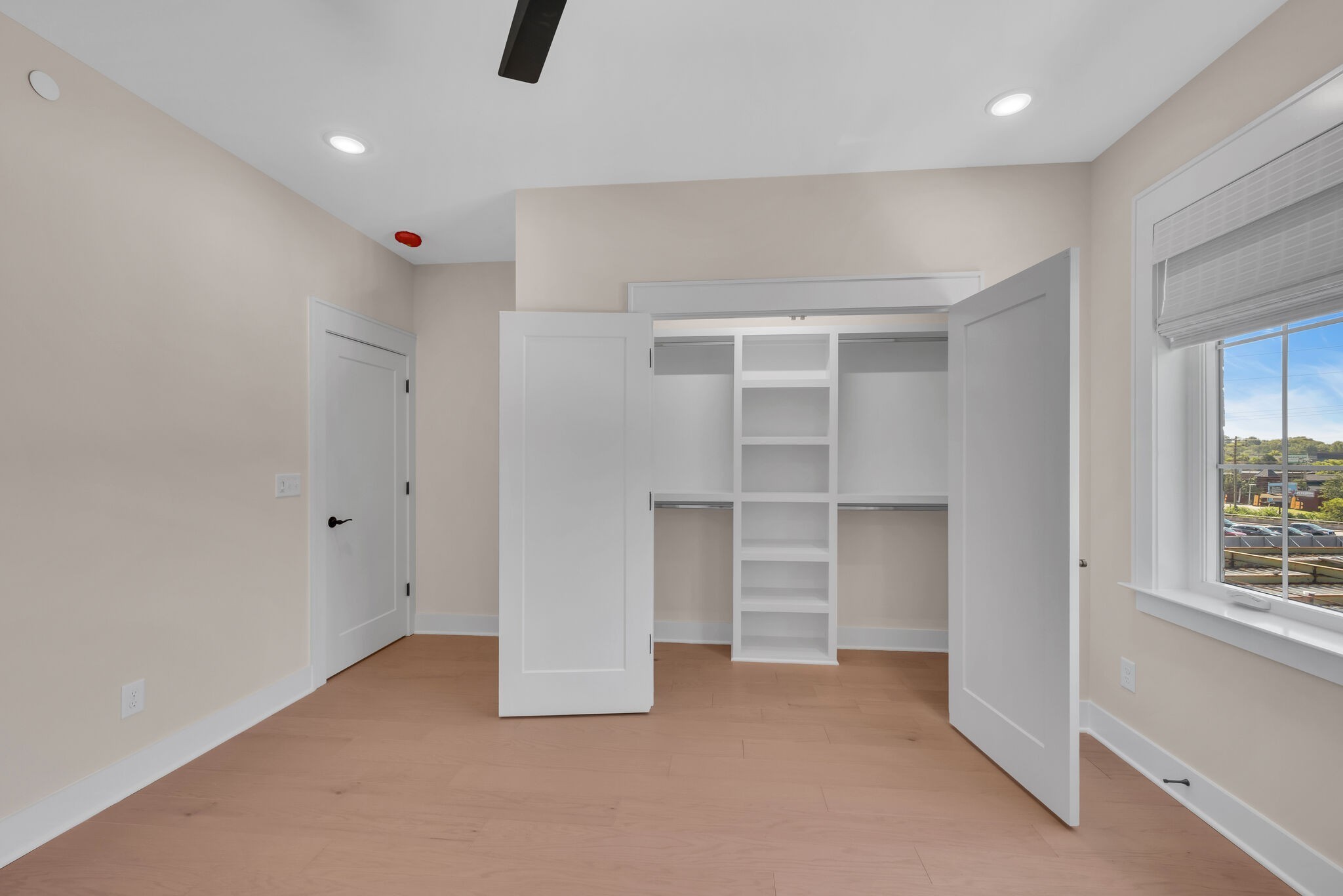 5611 Franklin Pike Unit: 106