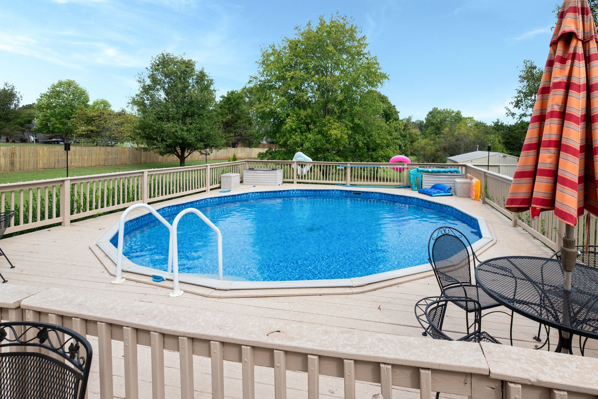 4252 Maxwell Rd