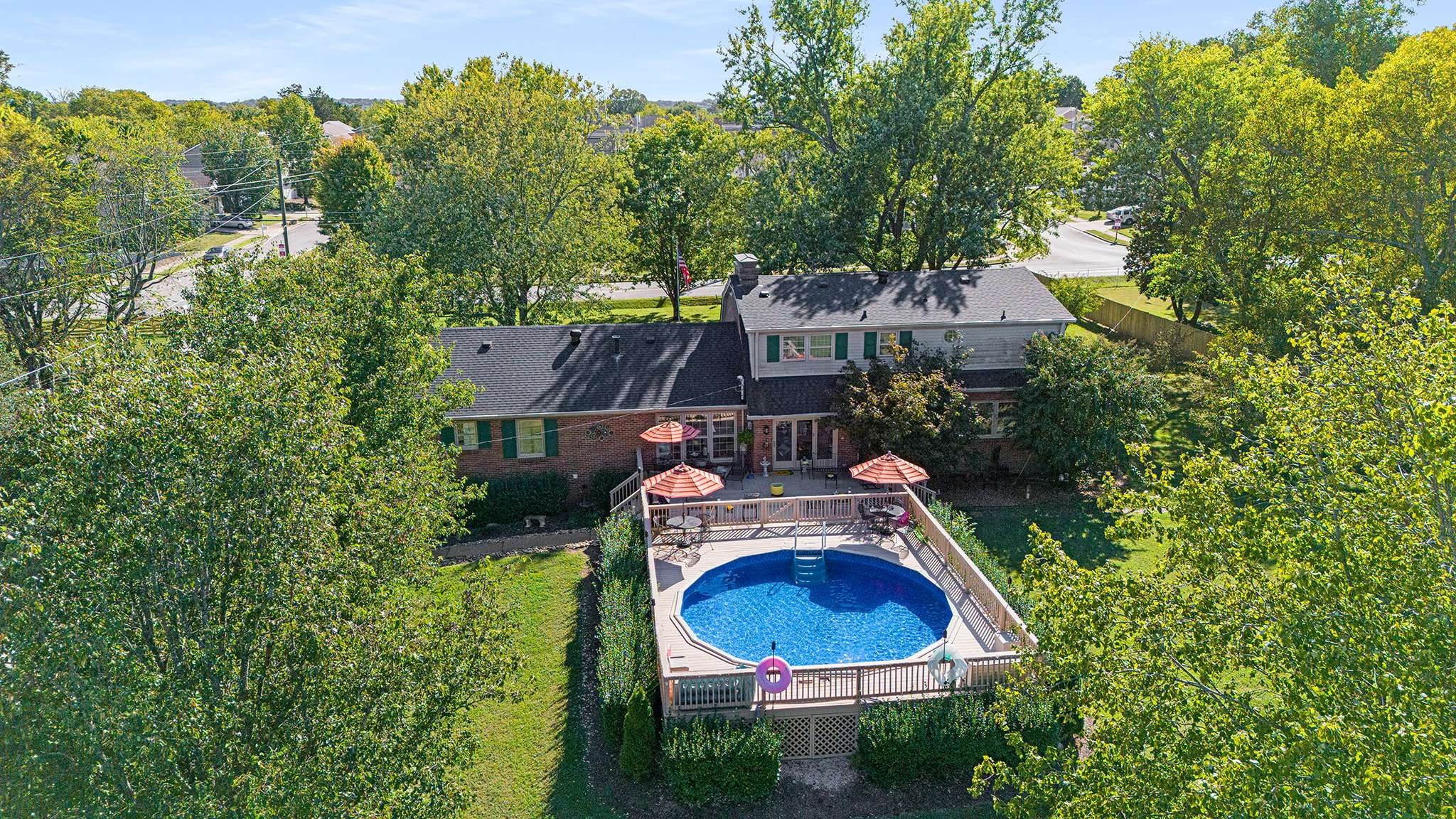 4252 Maxwell Rd