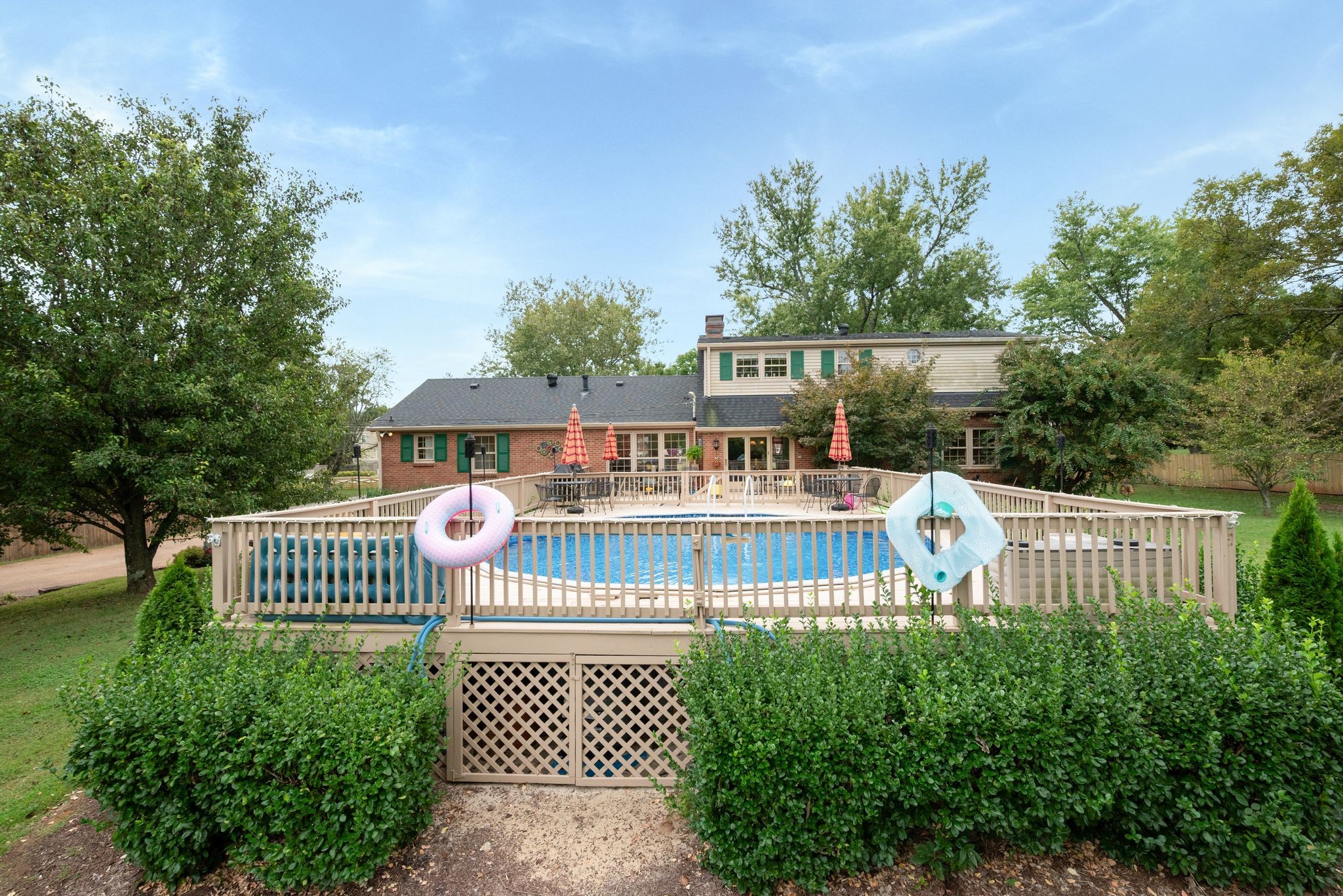 4252 Maxwell Rd