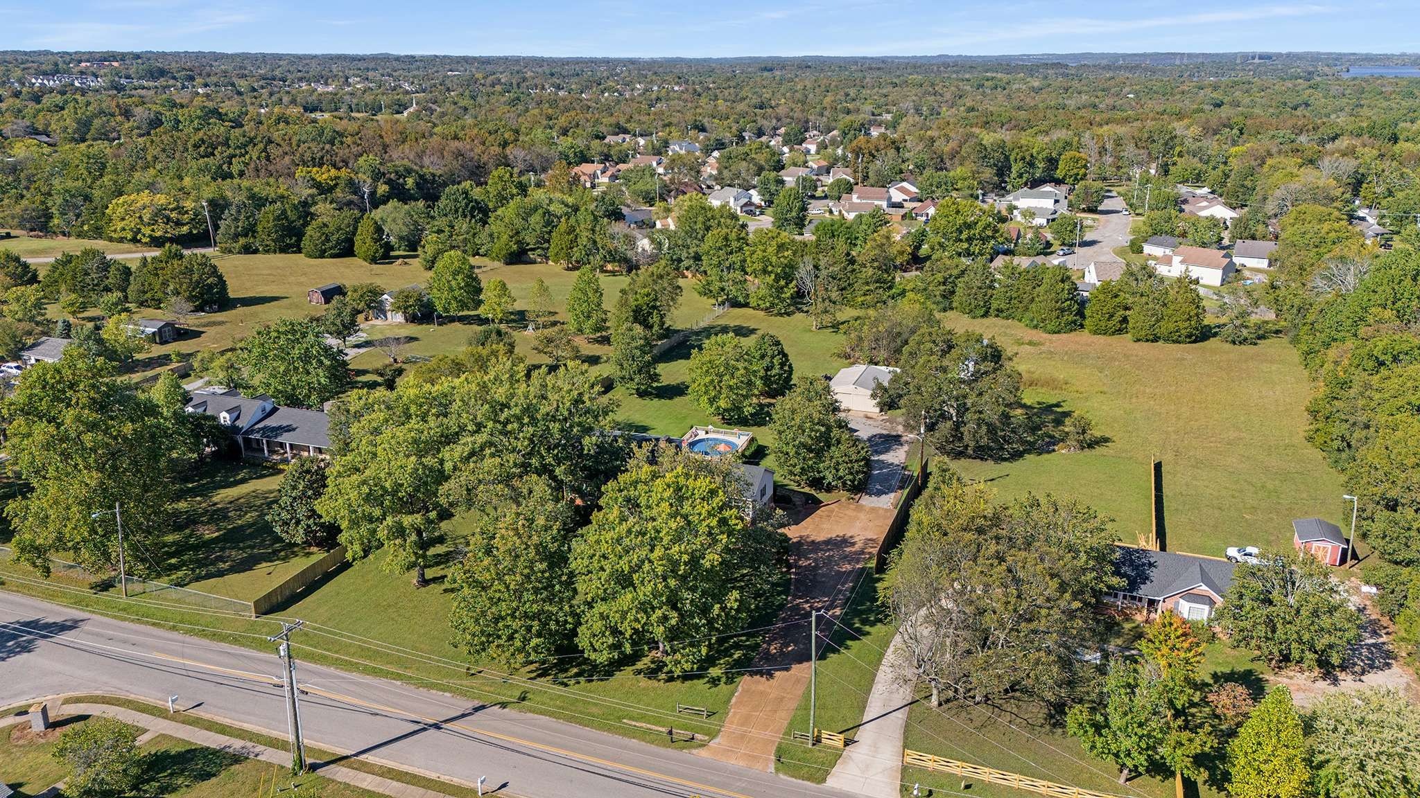 4252 Maxwell Rd