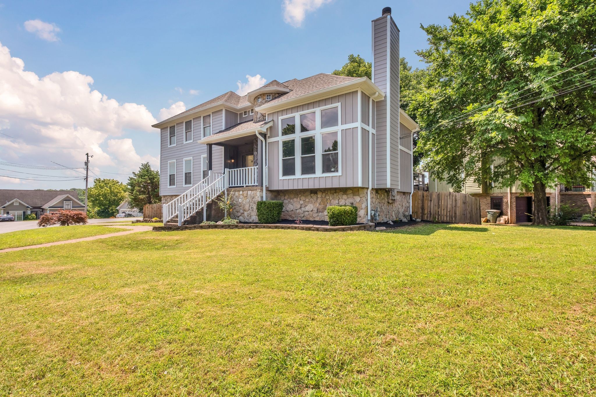 1500 Trailwood Ct
