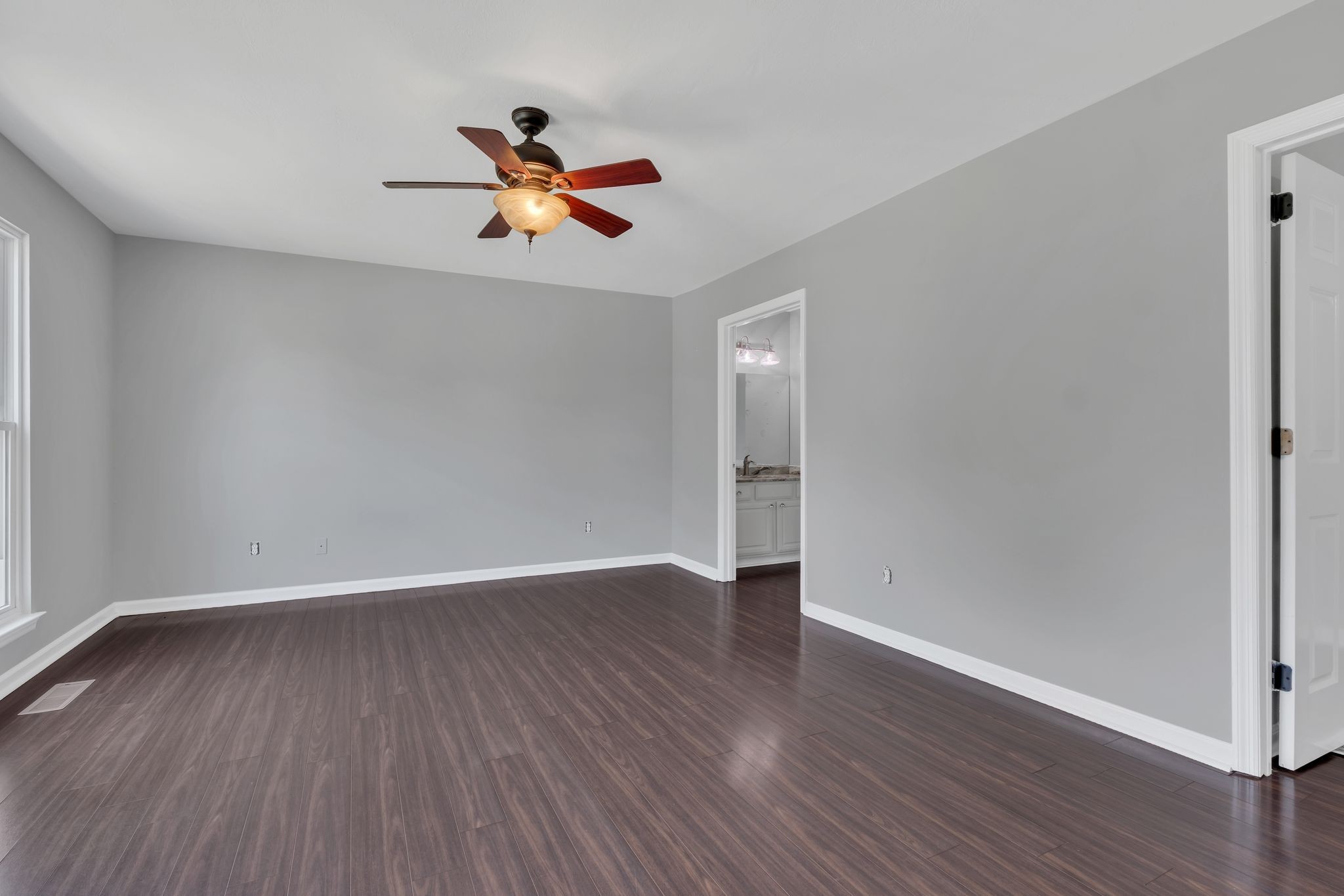 1500 Trailwood Ct