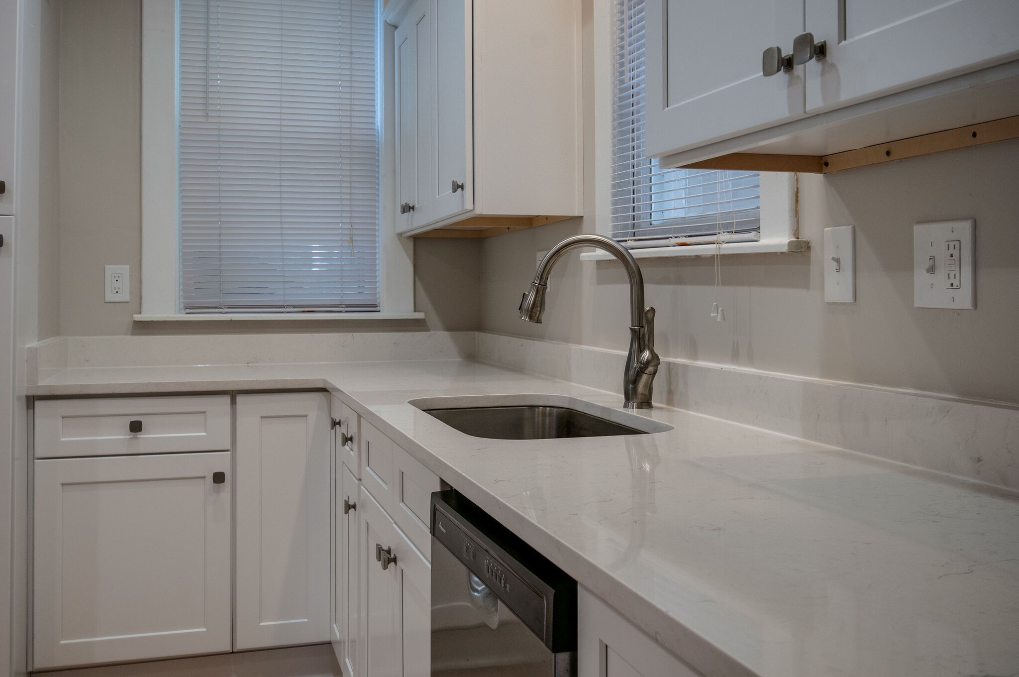 3735 Central Ave Unit: A1