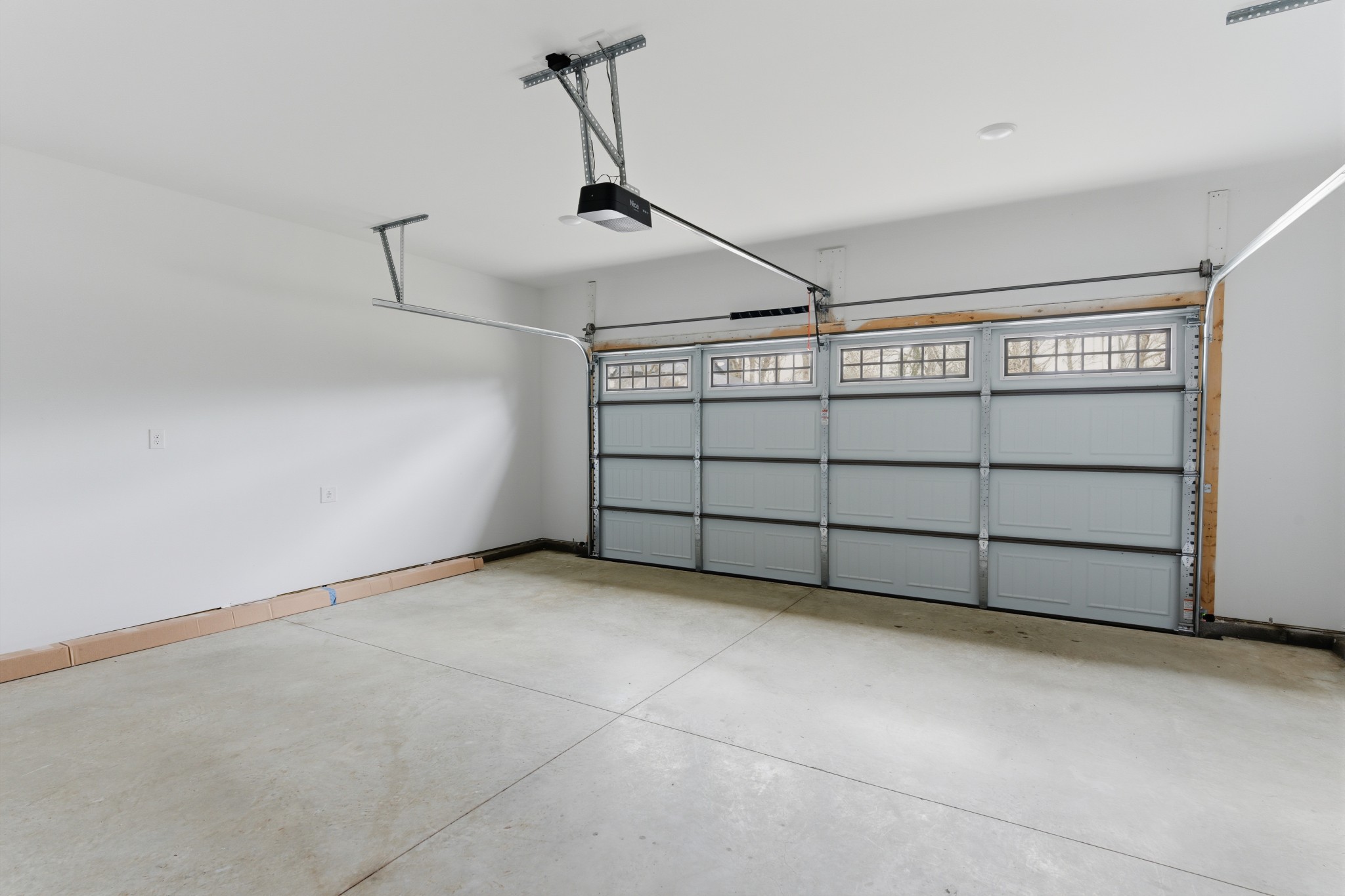 6300B American Ct