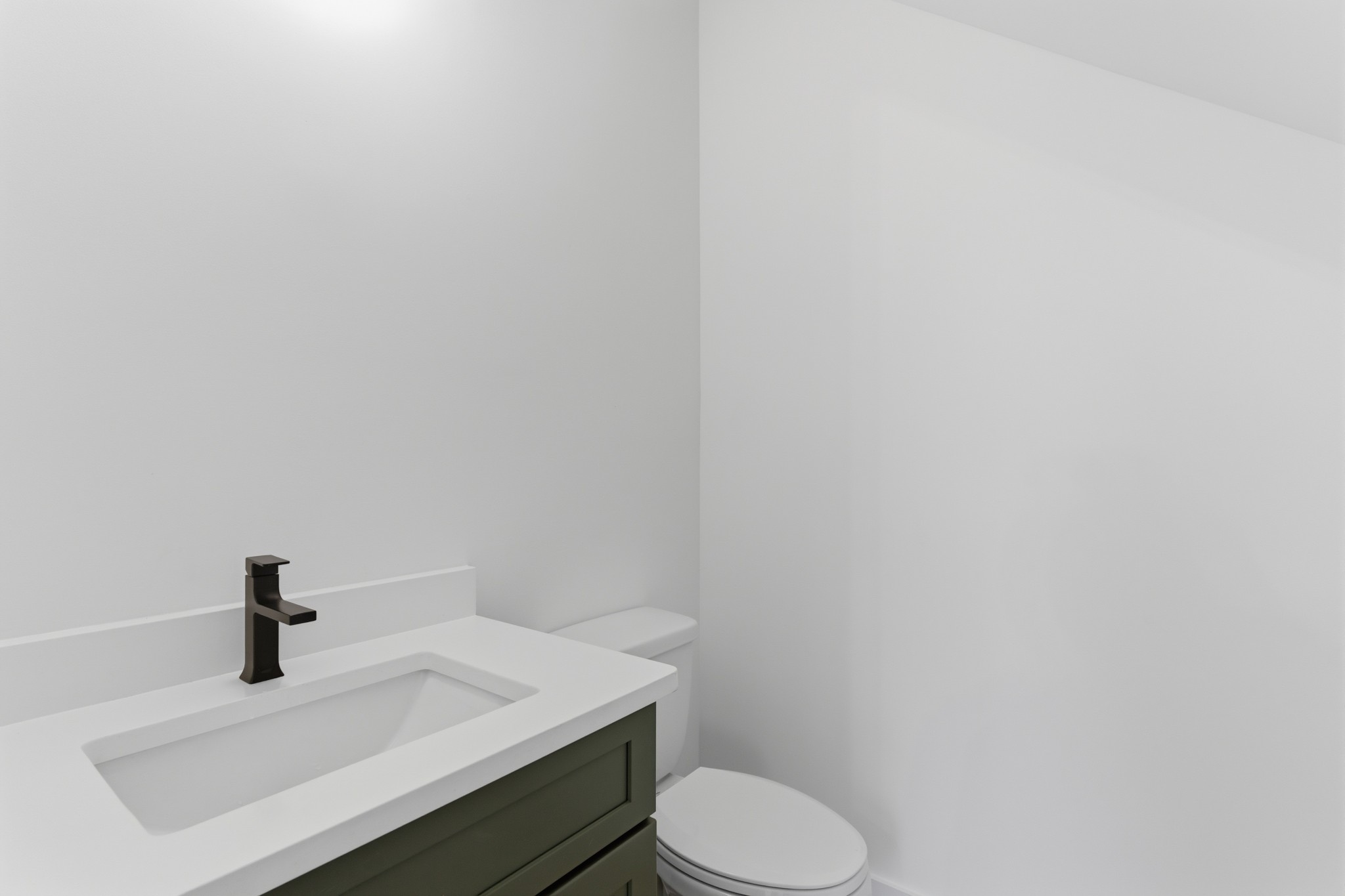 6300B American Ct