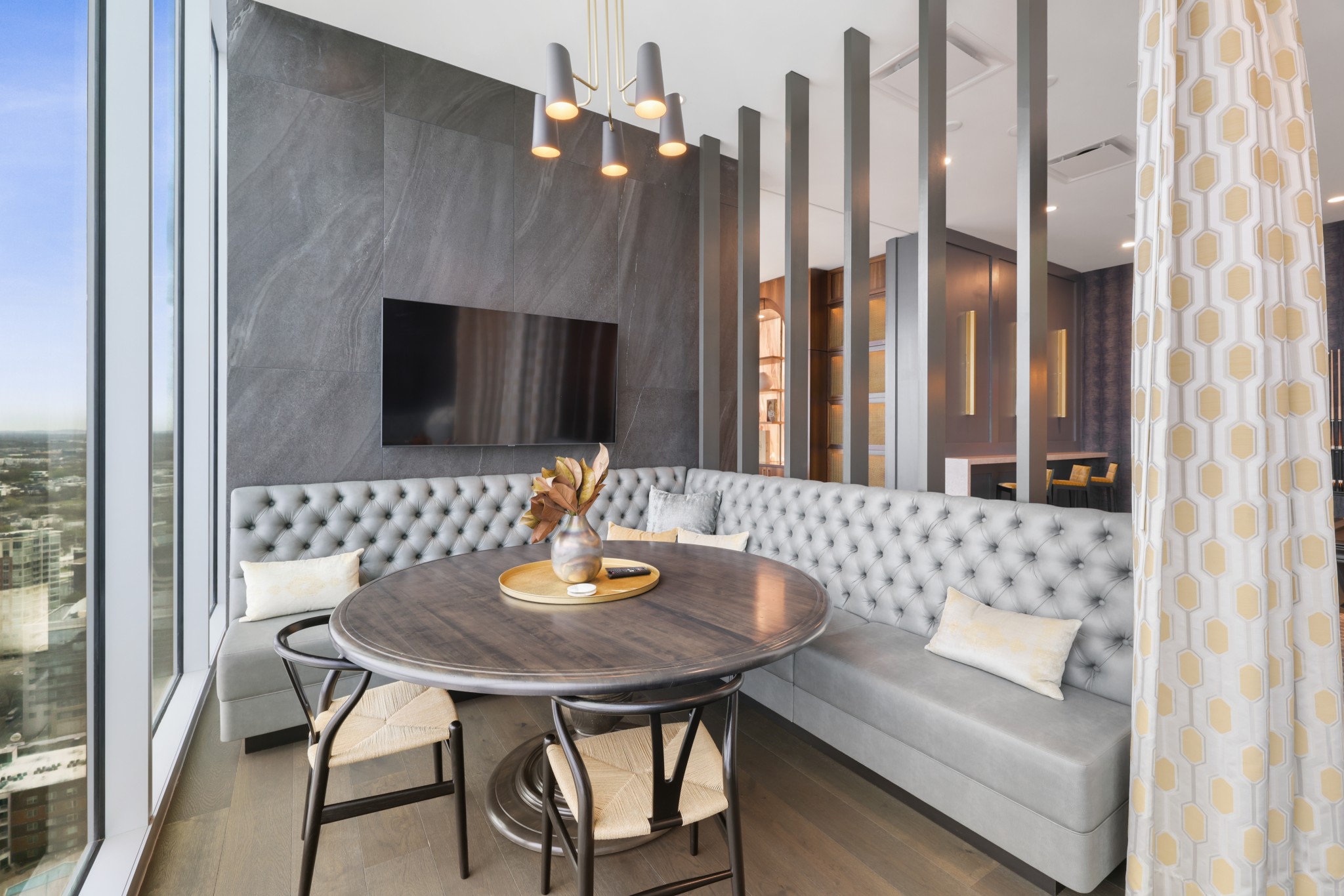 1616 West End Ave Unit: 2304