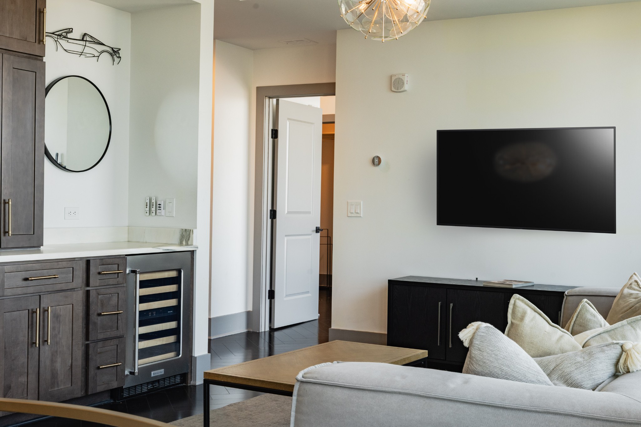 1616 West End Ave Unit: 2304