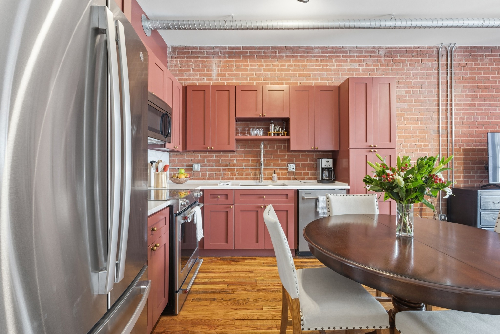 704 Taylor St Unit: 201