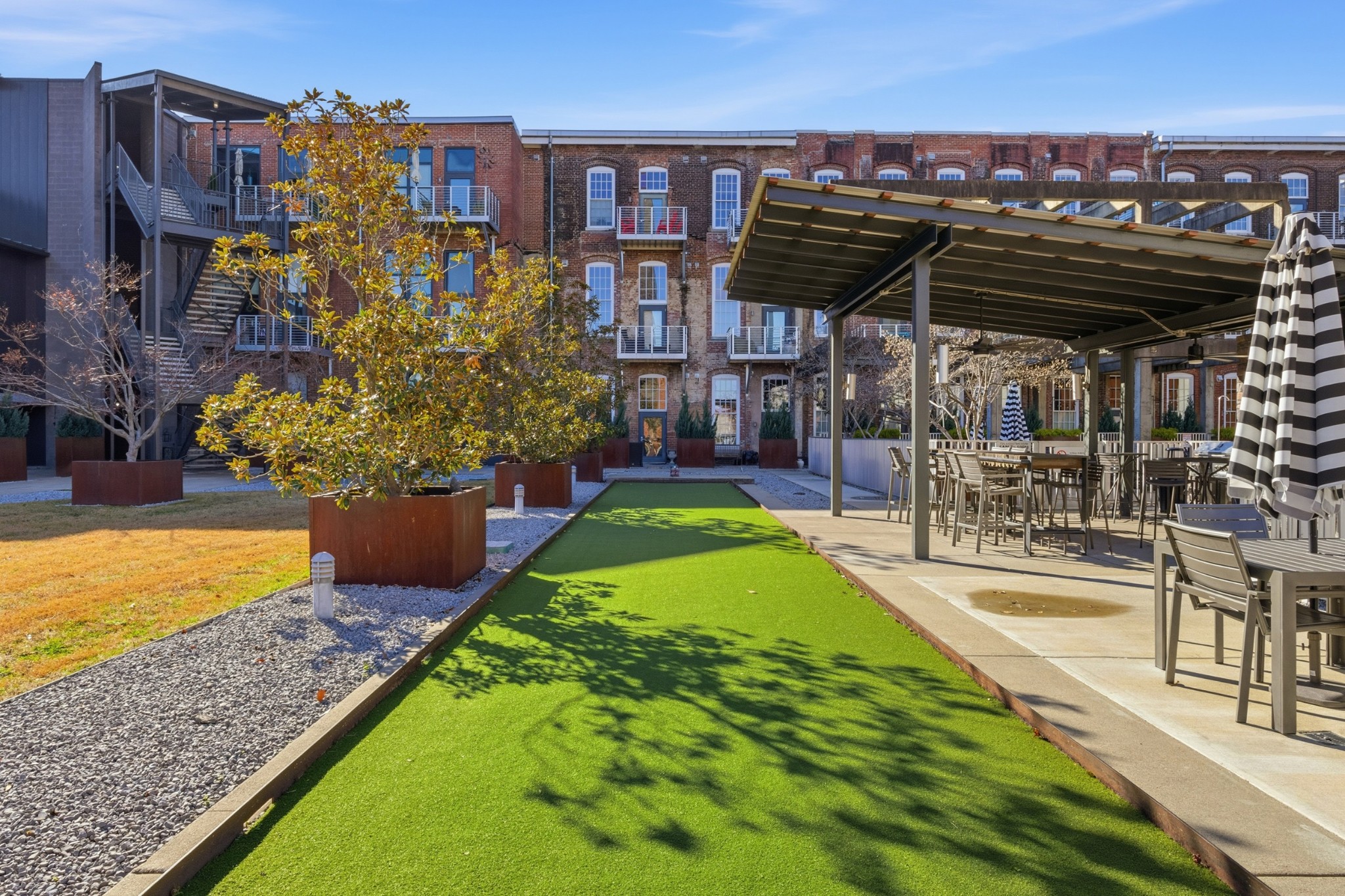 704 Taylor St Unit: 201