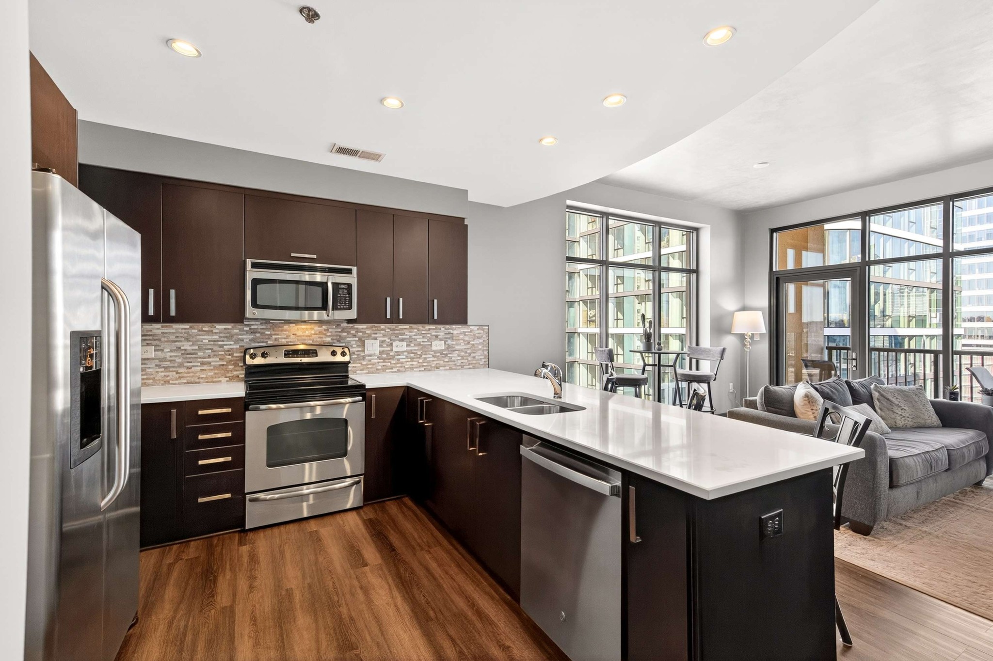 1510 Demonbreun St Unit: 904