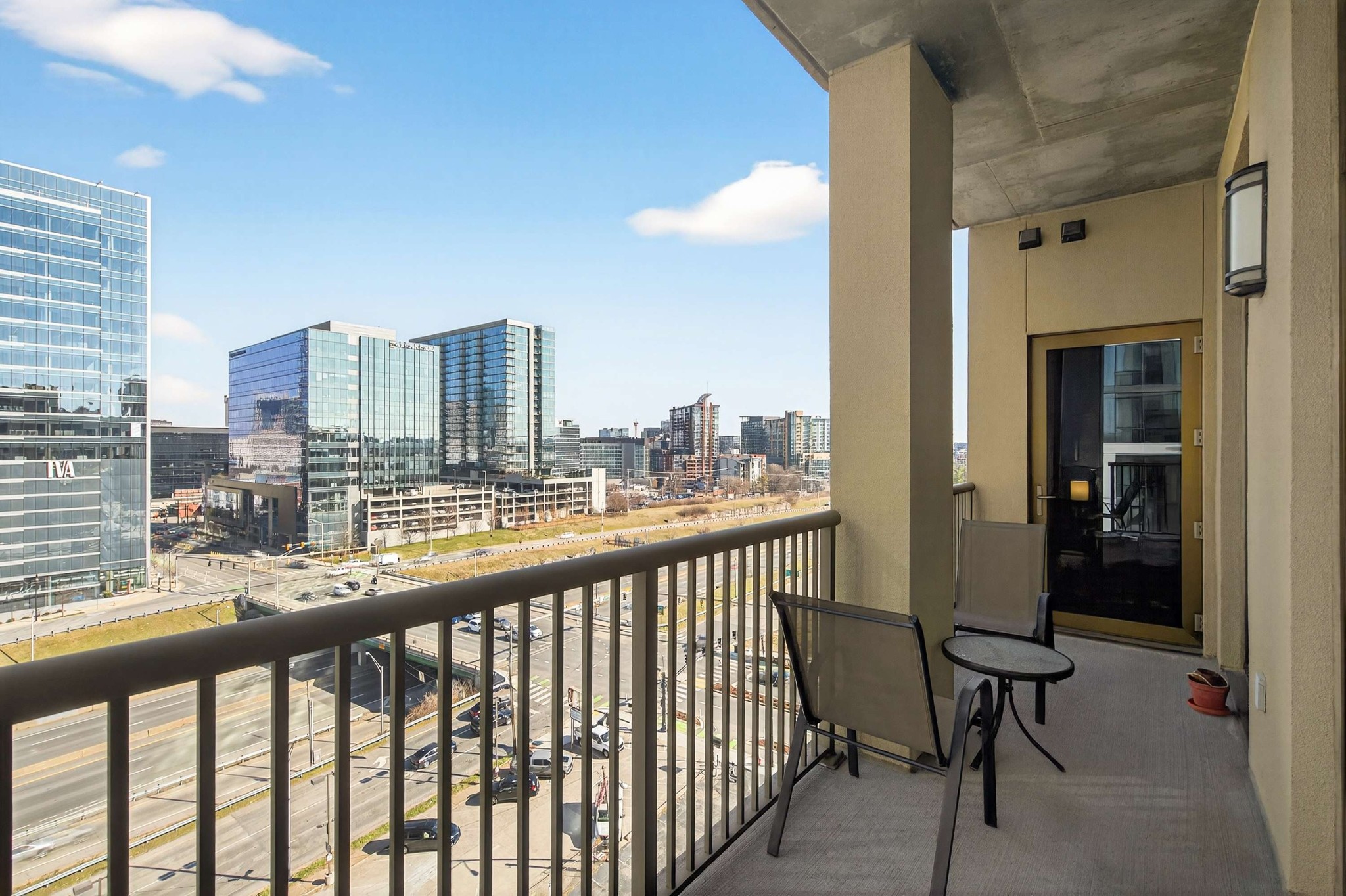 1510 Demonbreun St Unit: 904
