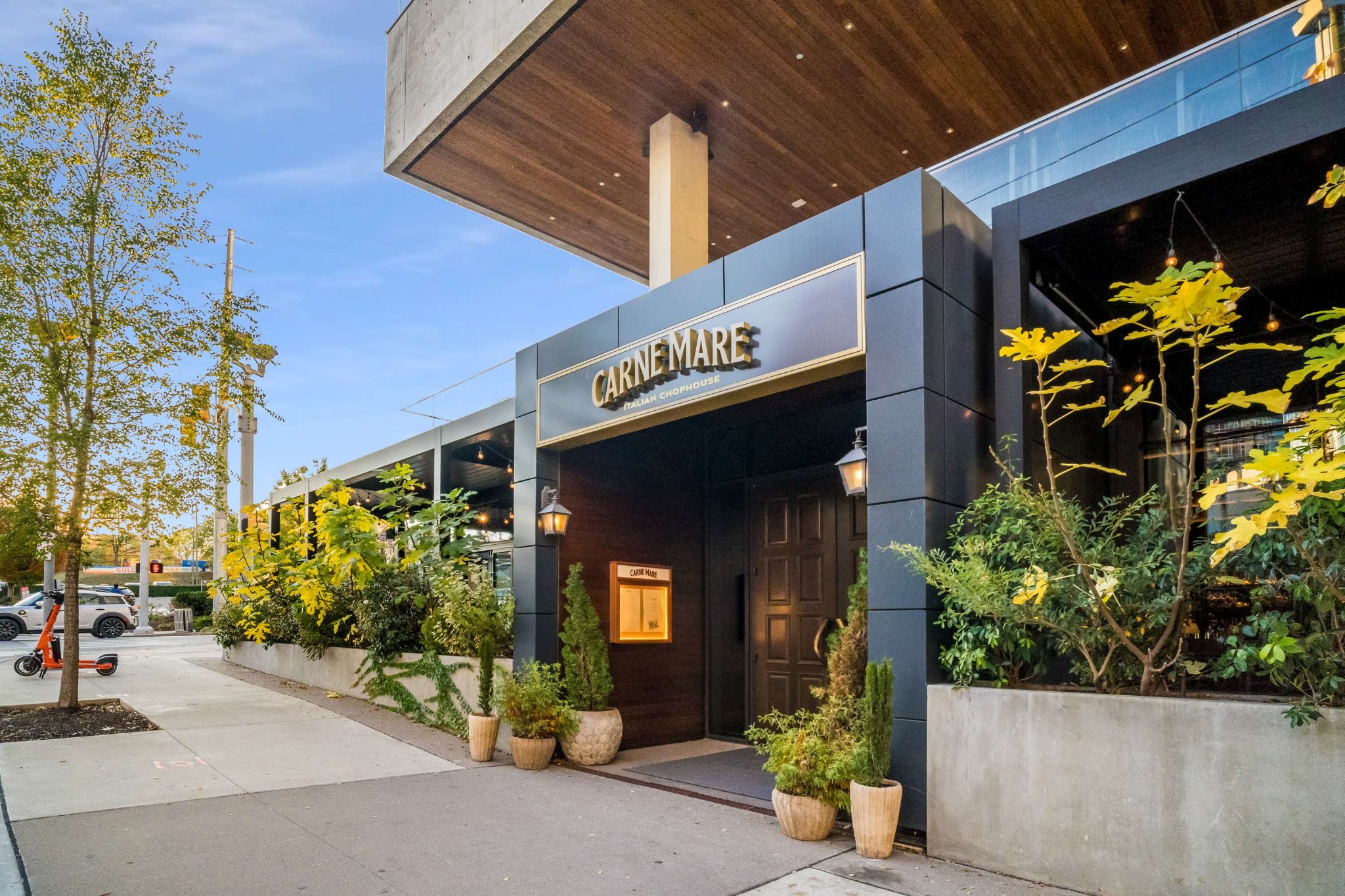 1510 Demonbreun St Unit: 904