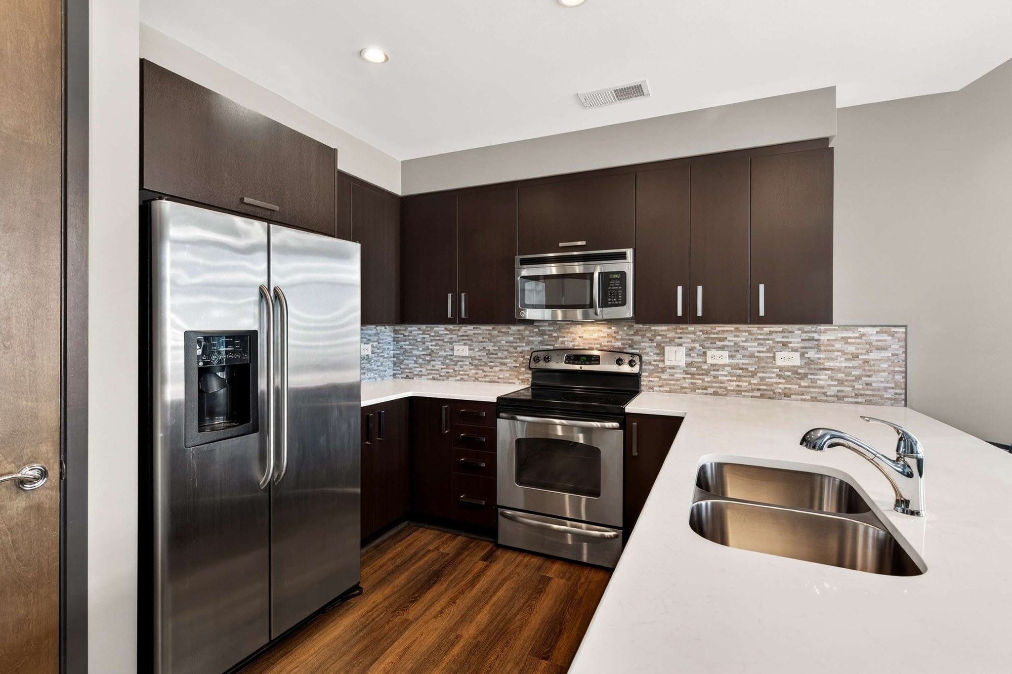 1510 Demonbreun St Unit: 904