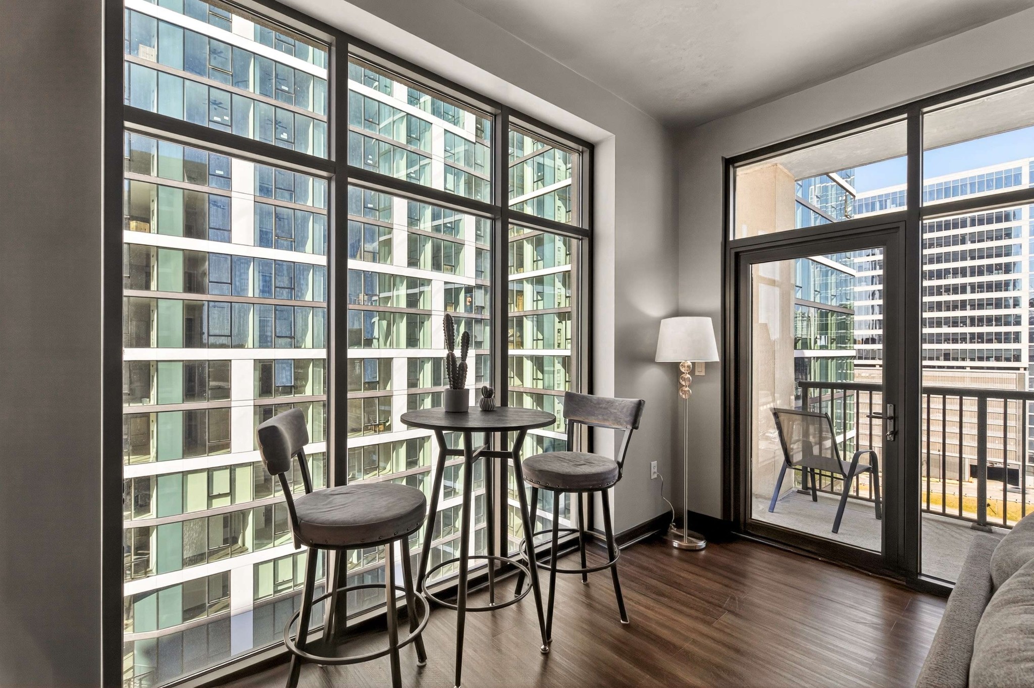 1510 Demonbreun St Unit: 904