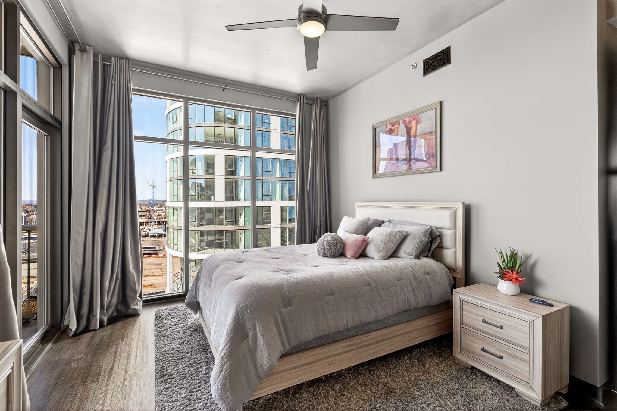 1510 Demonbreun St Unit: 904