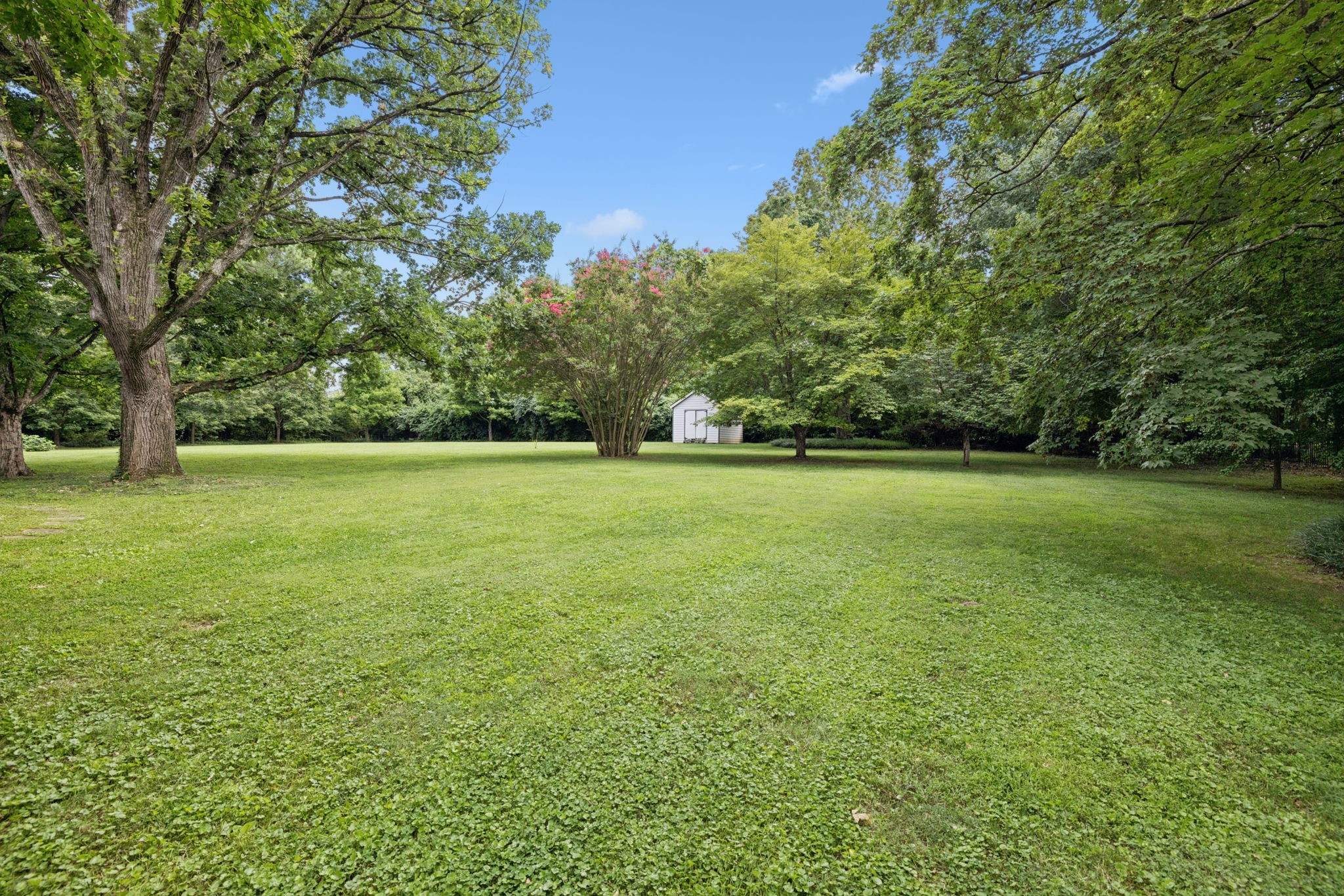 1011 Gateway Ln