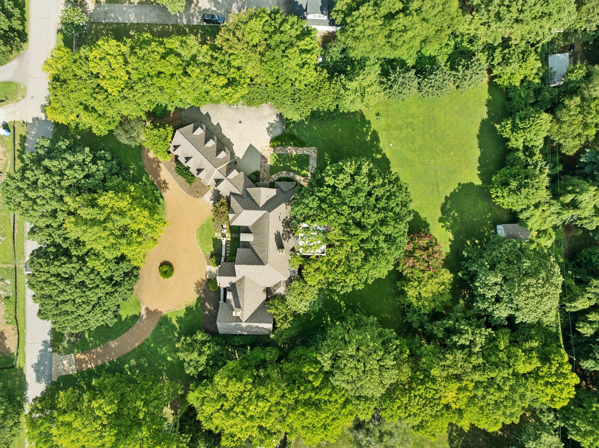 1011 Gateway Ln