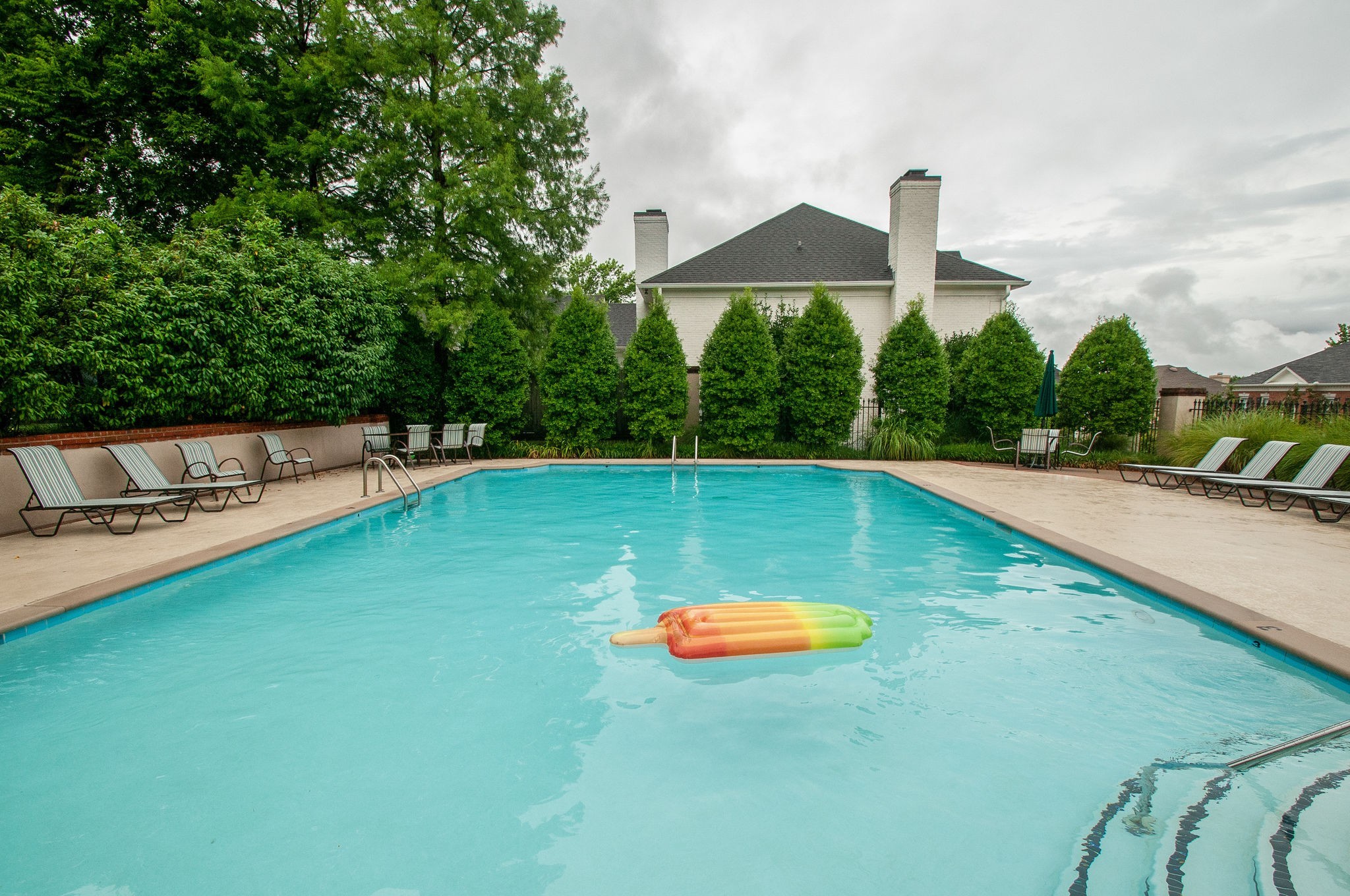 120 Abbottsford