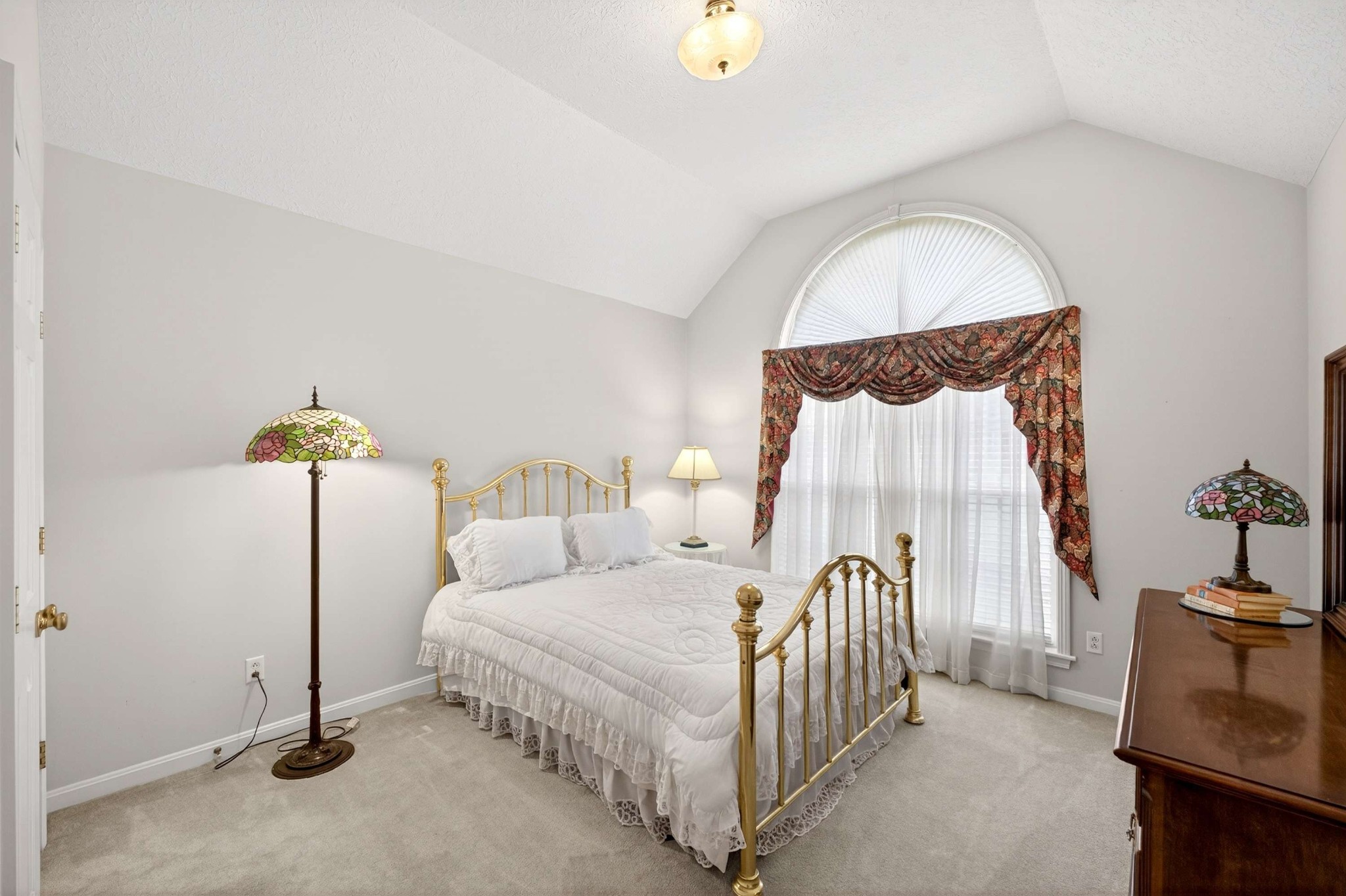 112 Covington Bend