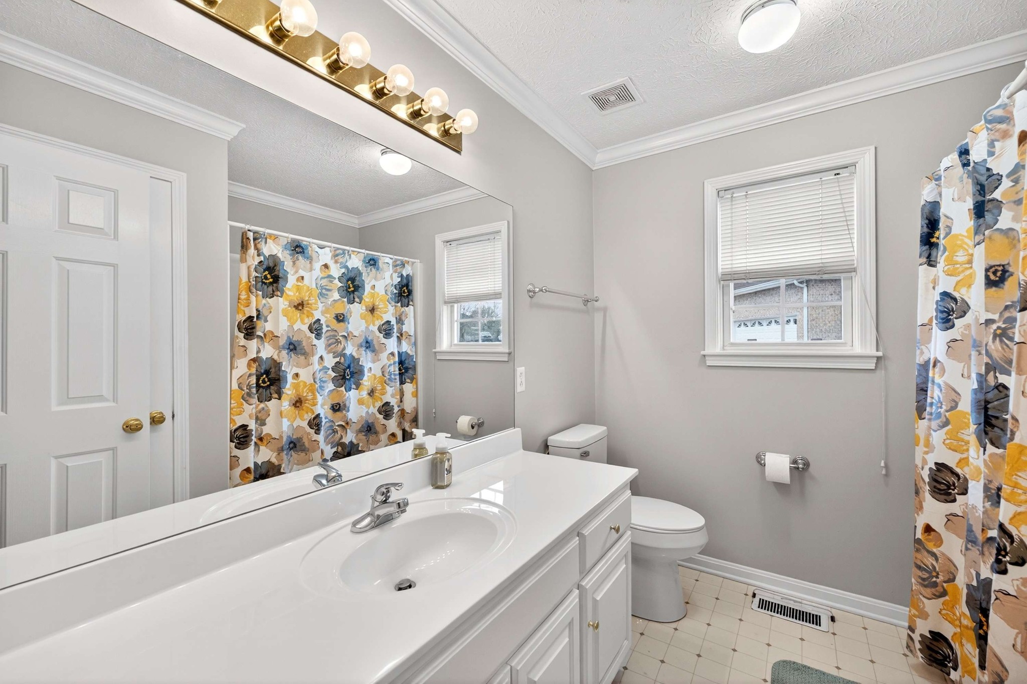 112 Covington Bend