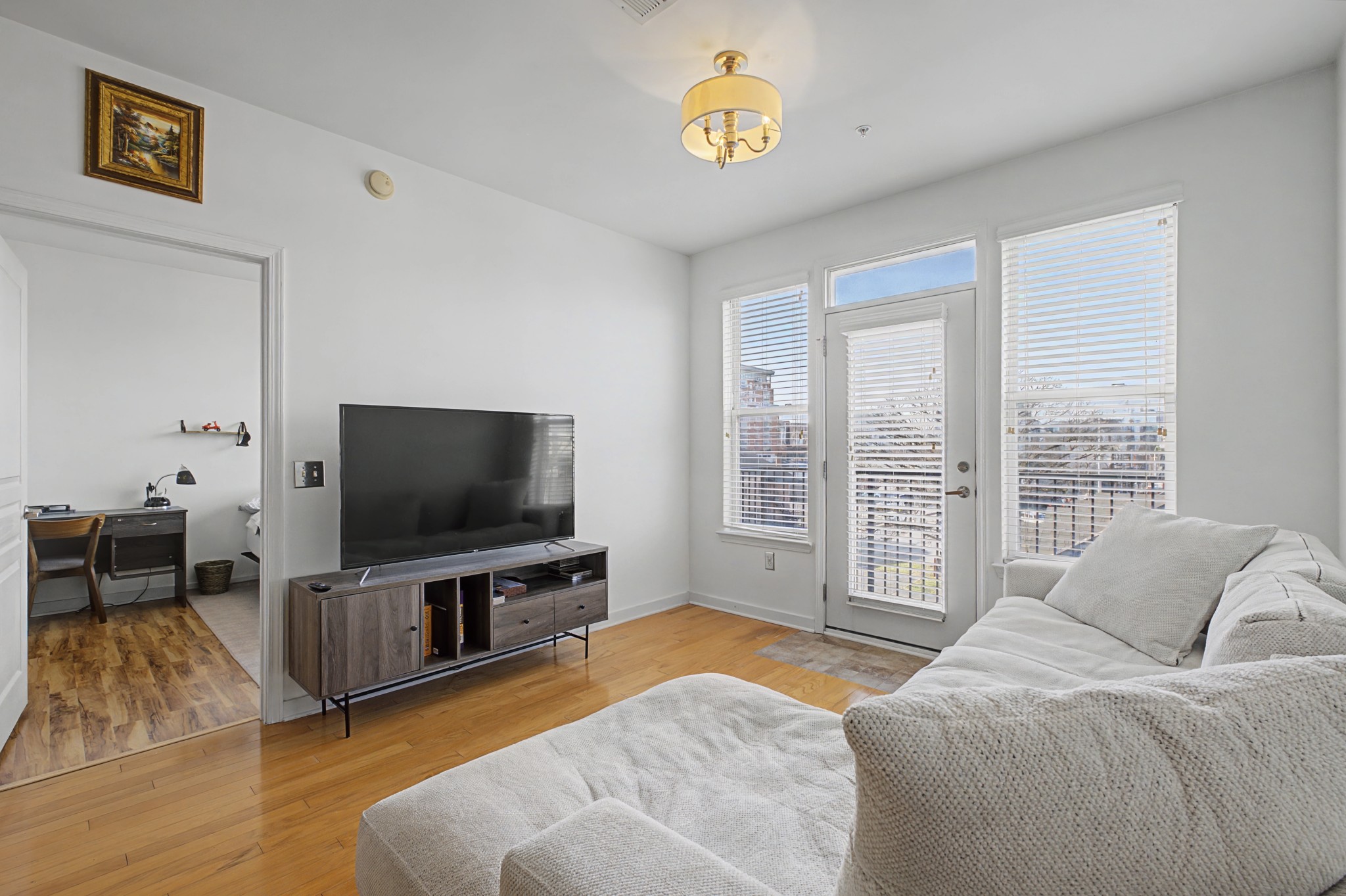 3000 Vanderbilt Pl Unit: 331