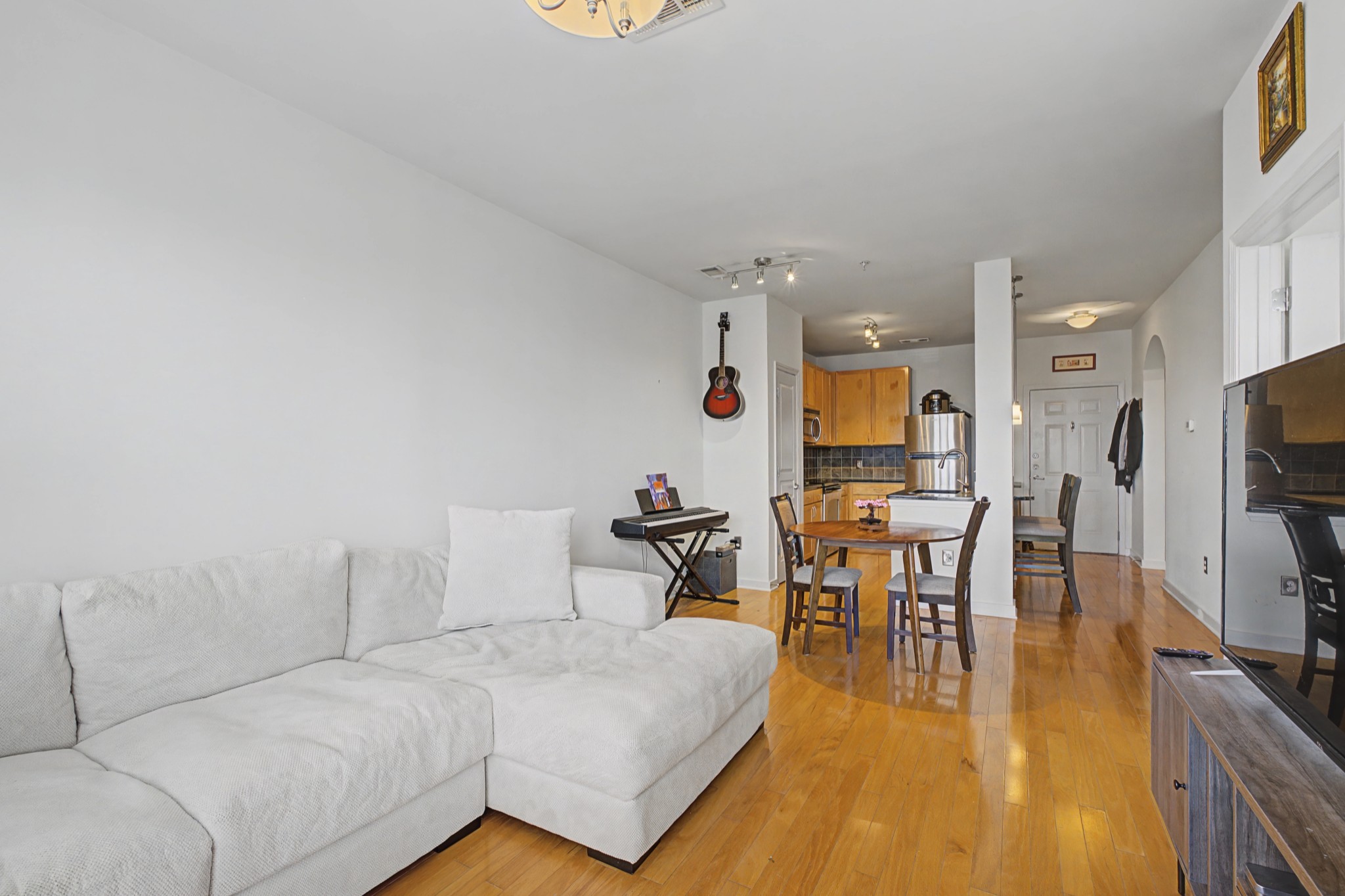 3000 Vanderbilt Pl Unit: 331