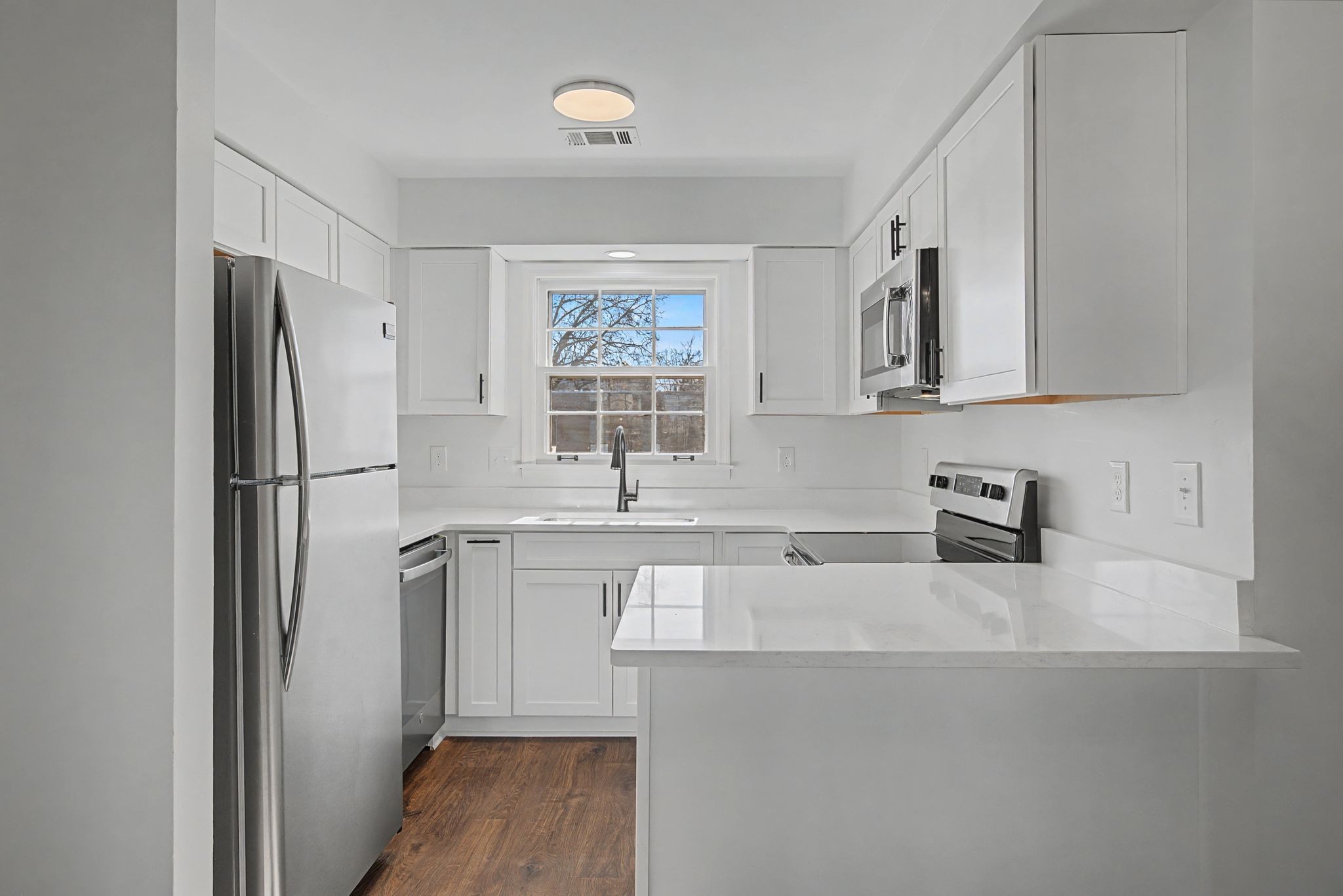 2135 Acklen Ave Unit: 6