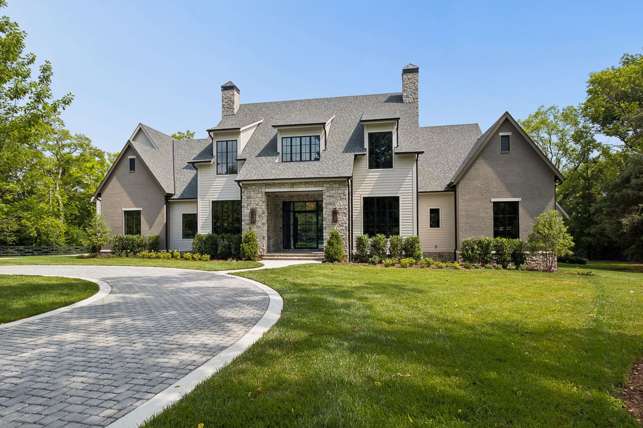 1114 Tyne Blvd