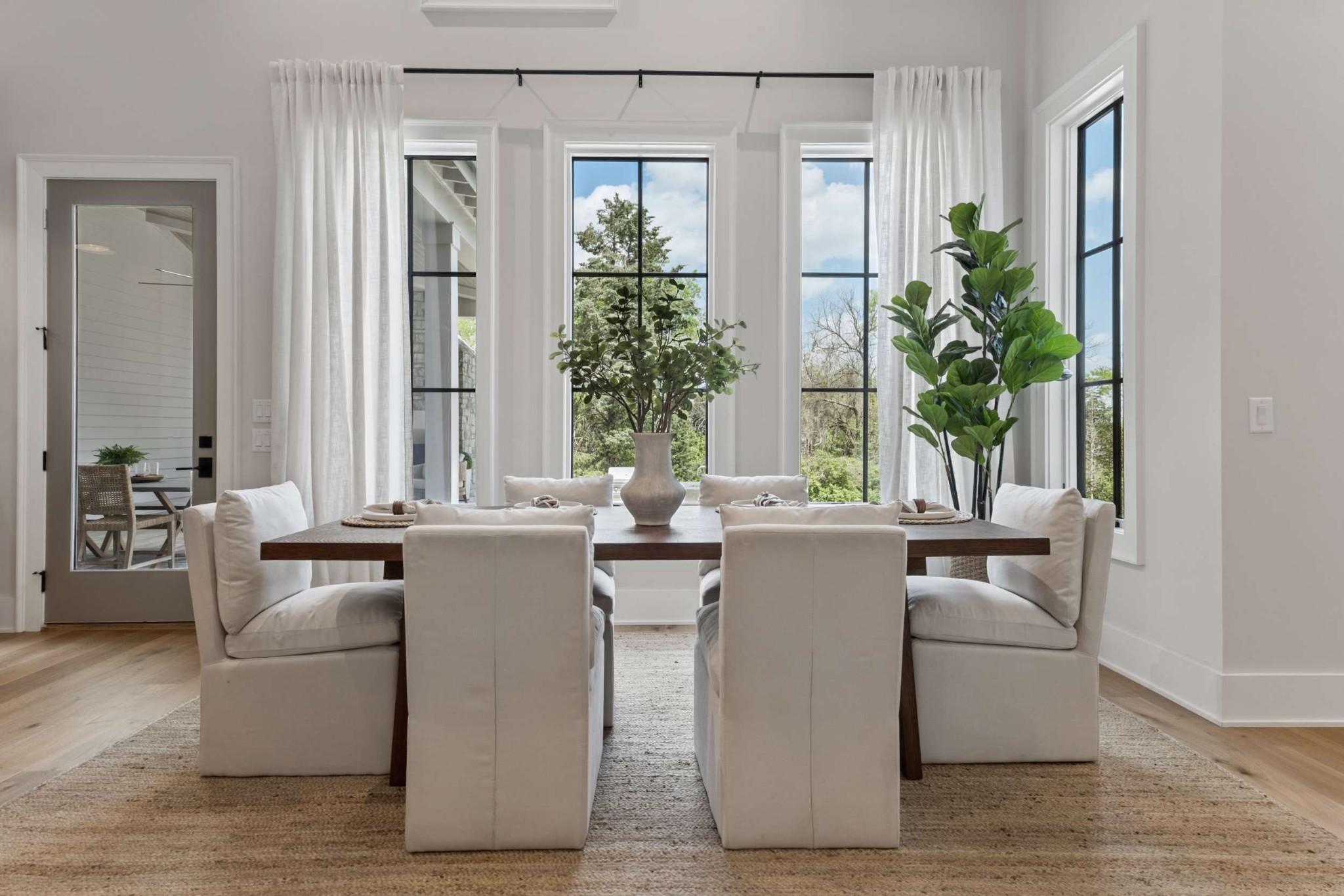 1114 Tyne Blvd