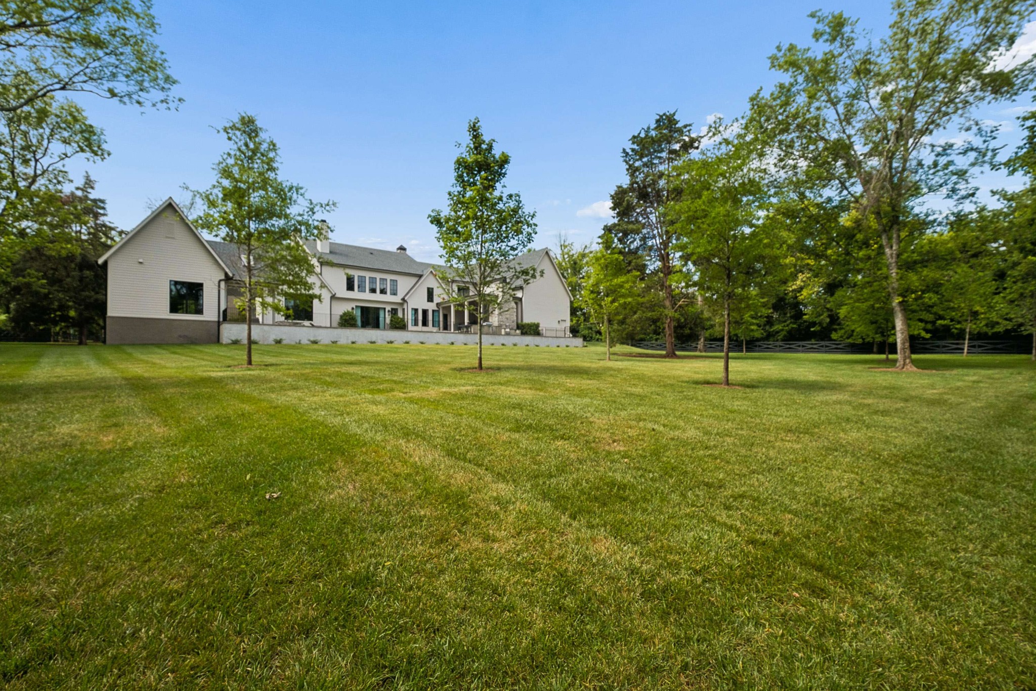 1114 Tyne Blvd
