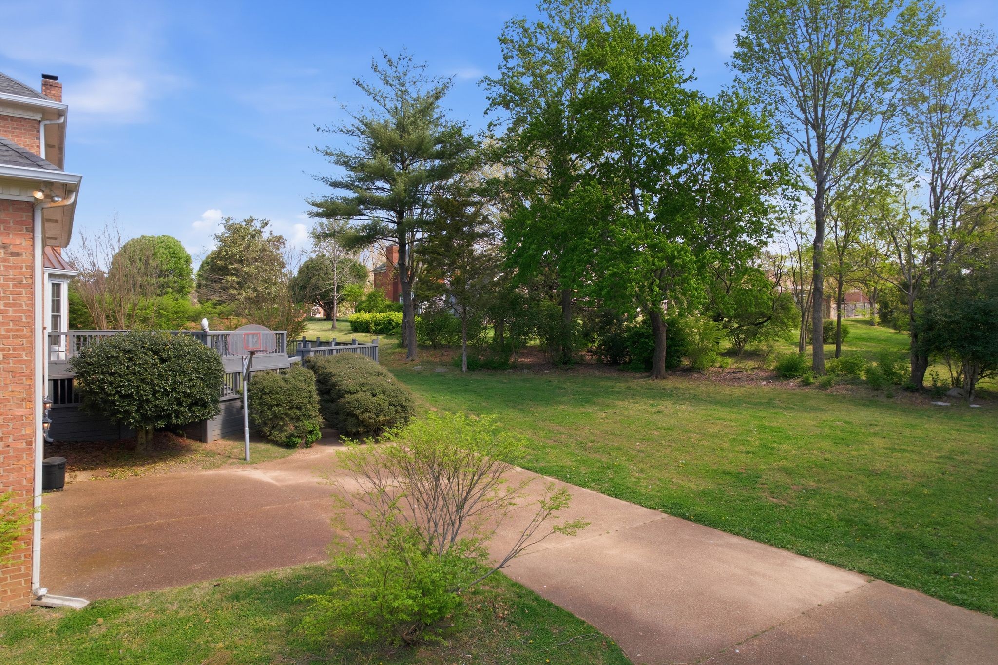 1000 Wilson Pike