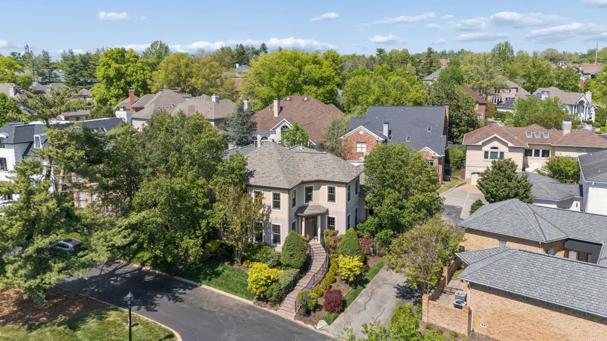 31 Erwin Ct