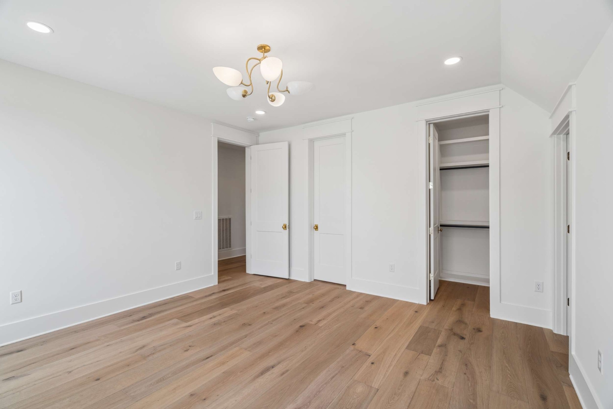 5448A Franklin Pike Cir