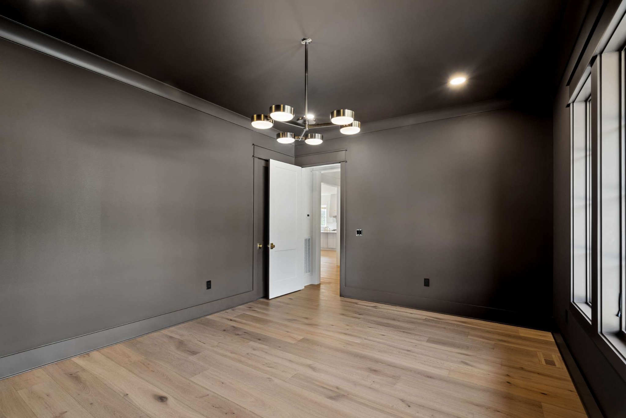 5448A Franklin Pike Cir