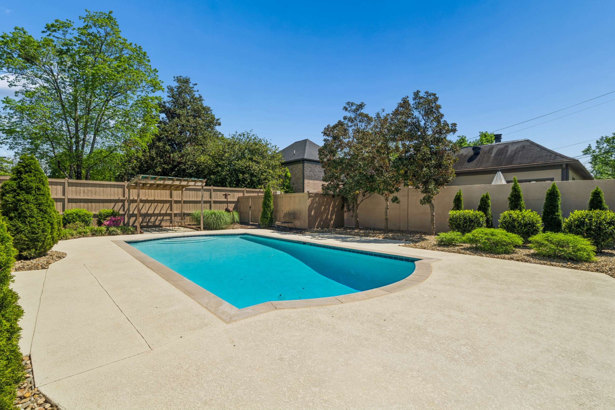 2723 Abbott Martin Rd