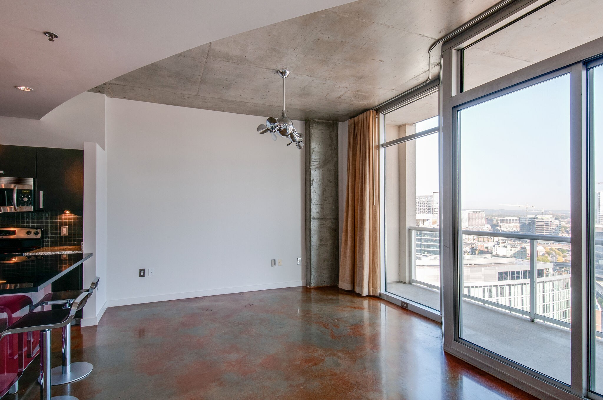600 12th Ave, S Unit: 1913