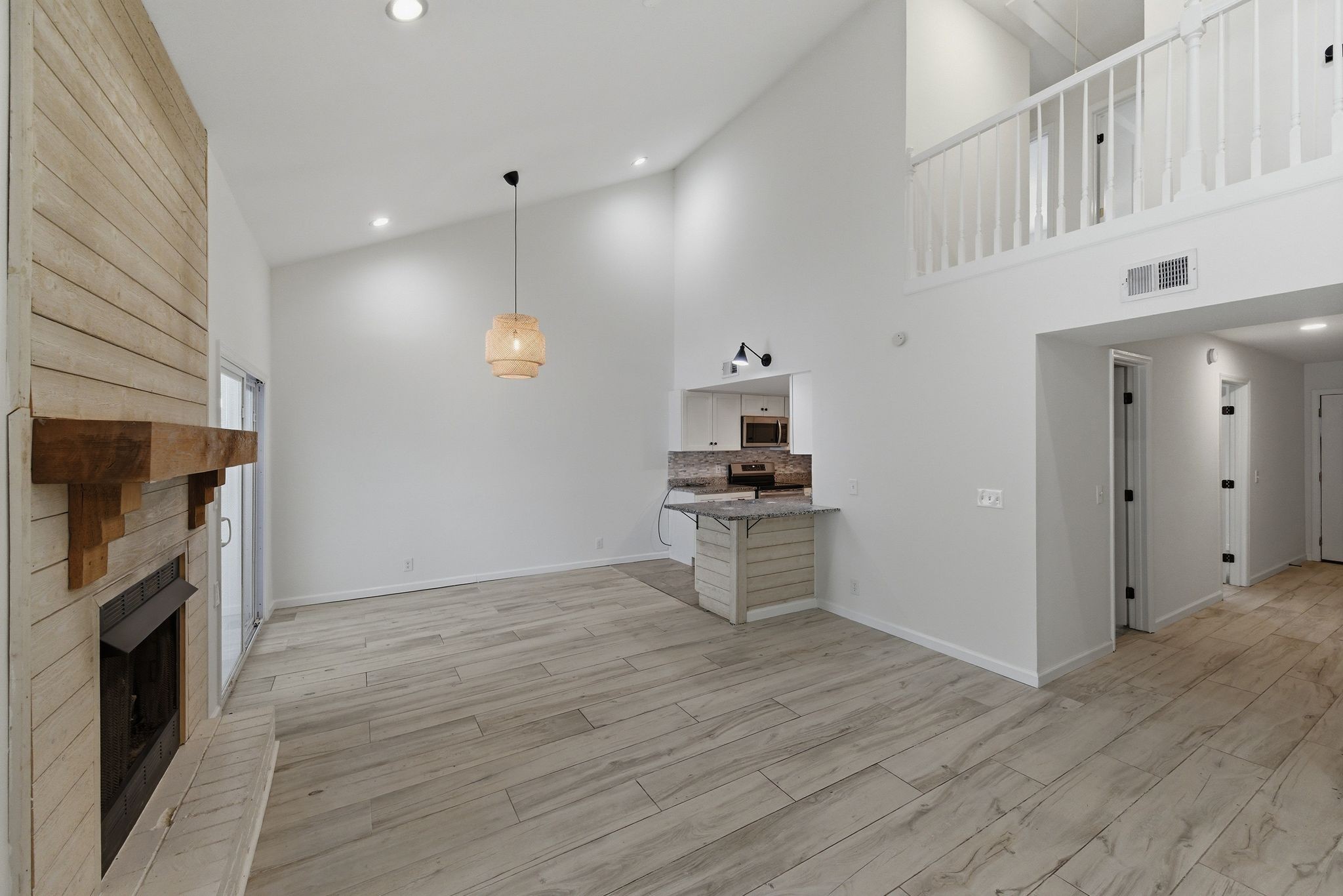 1129 W Main St Unit: 24