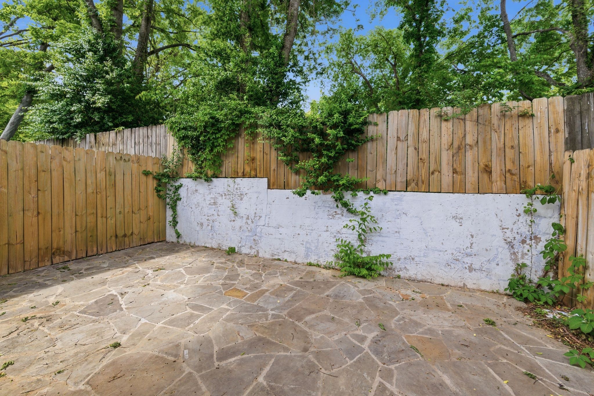 1129 W Main St Unit: 24