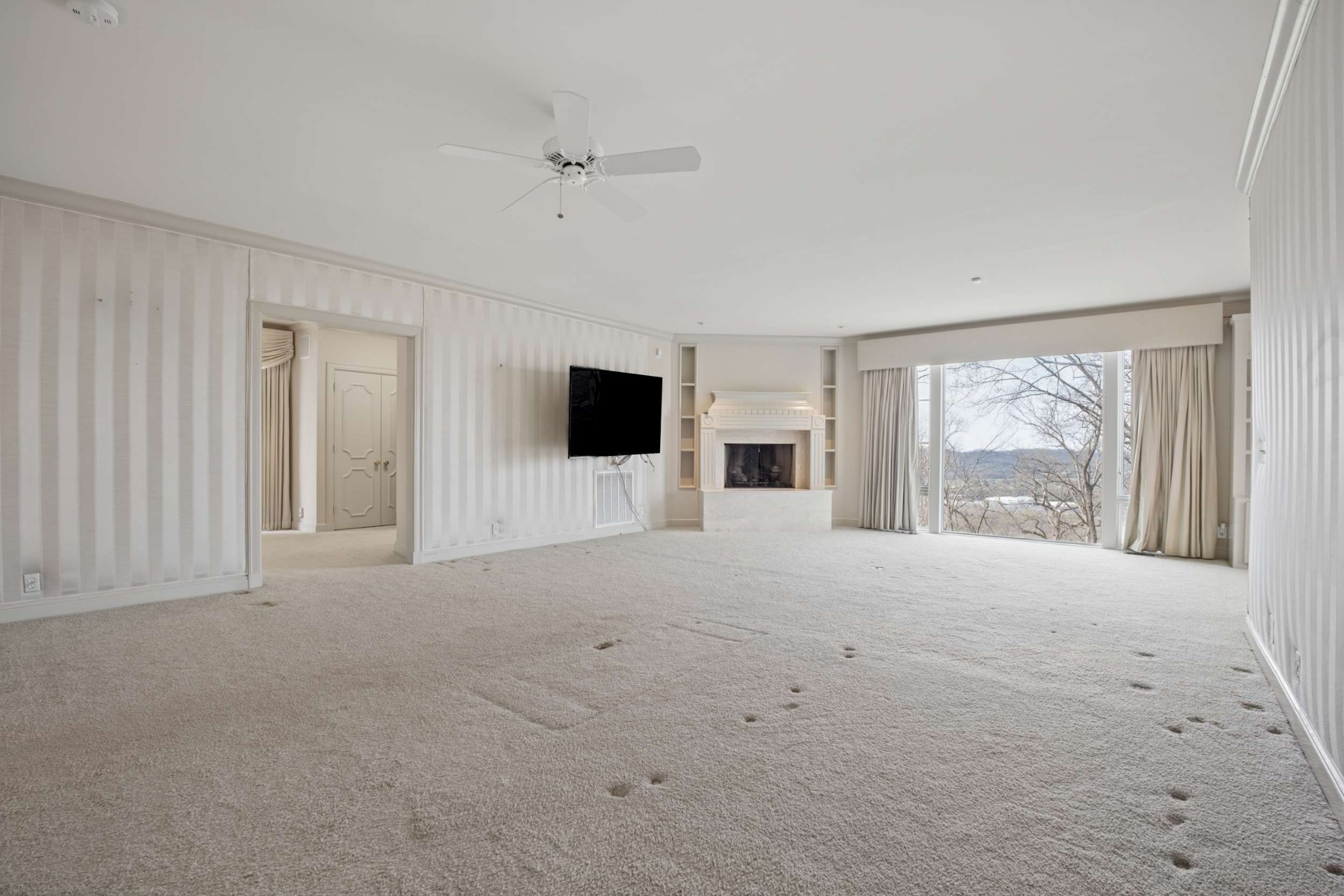 515 Hillwood Blvd