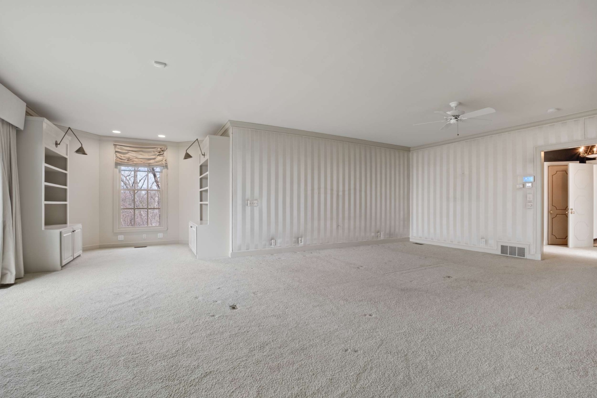 515 Hillwood Blvd