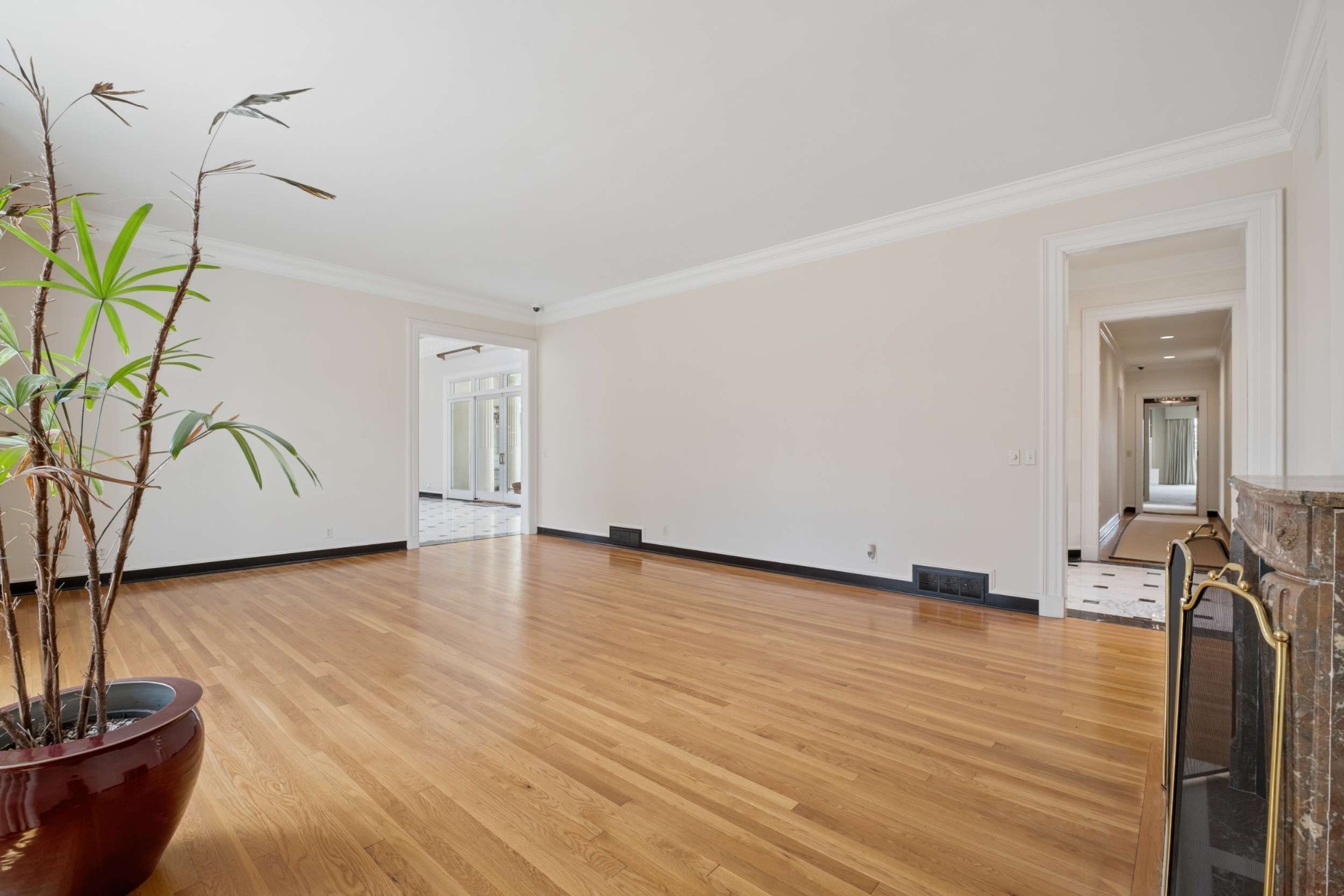 515 Hillwood Blvd