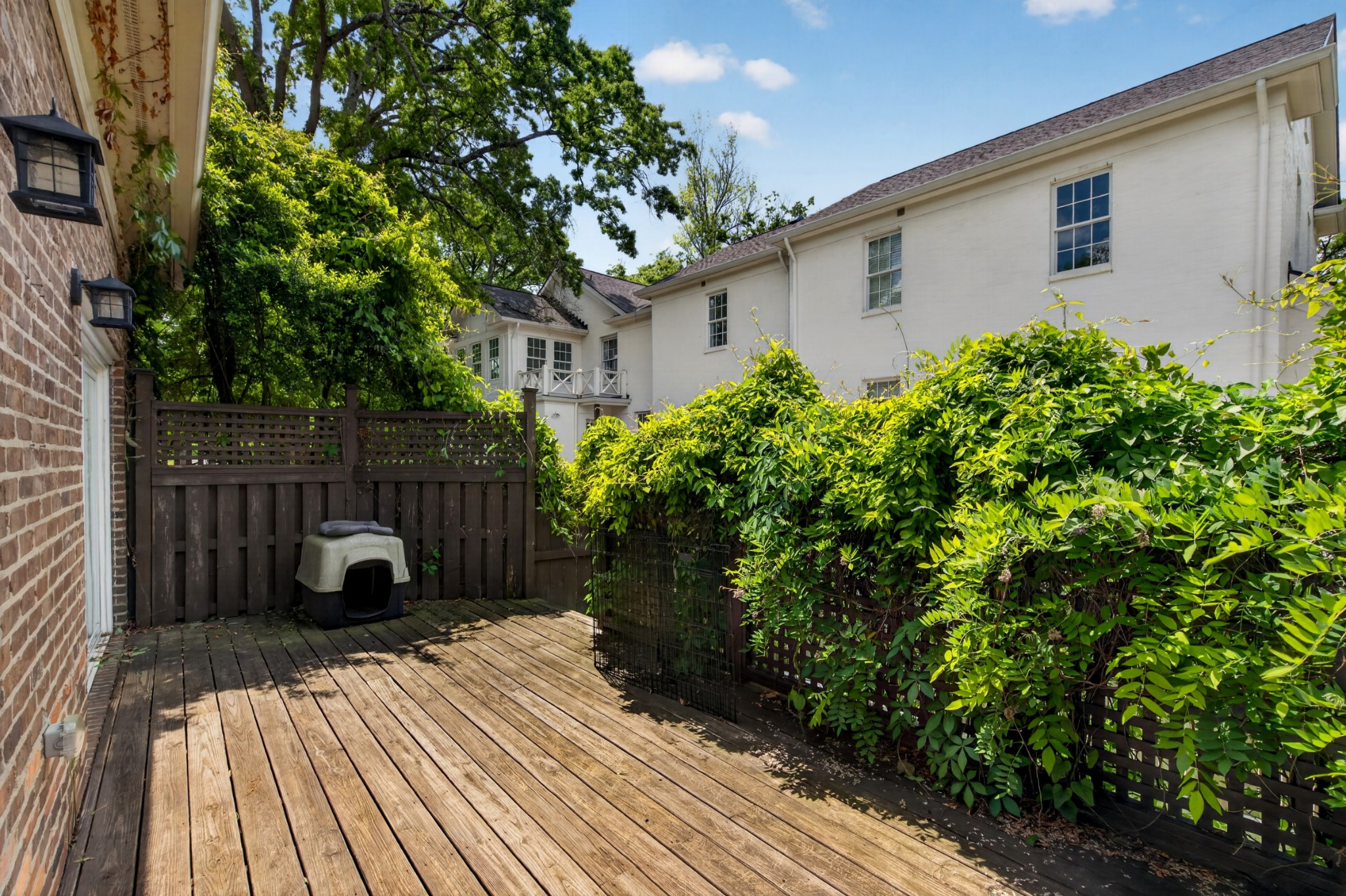 511 S Wilson Blvd