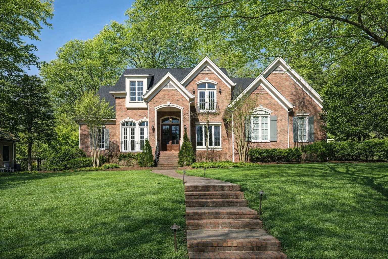 1449 Willowbrooke Cir