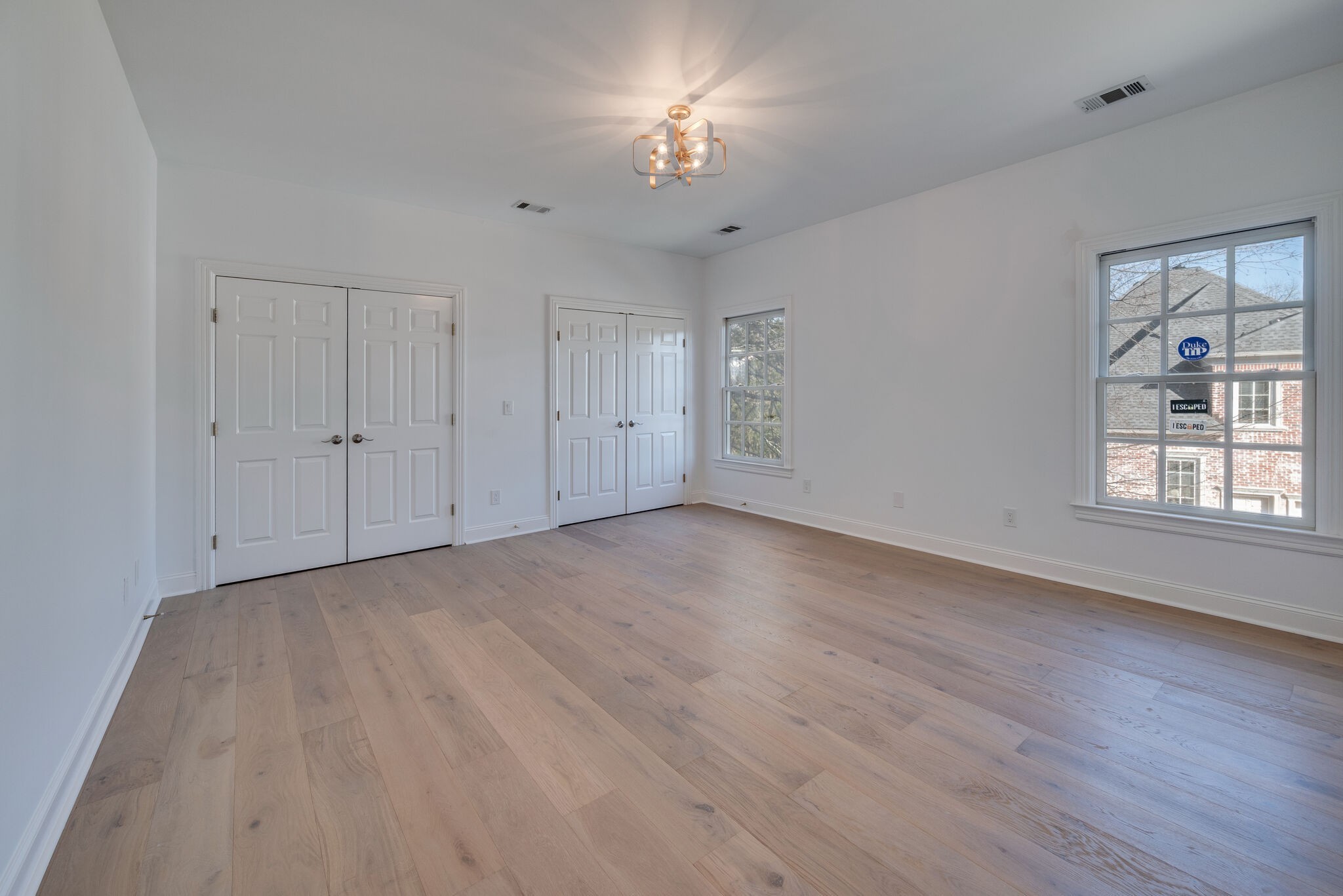 1449 Willowbrooke Cir