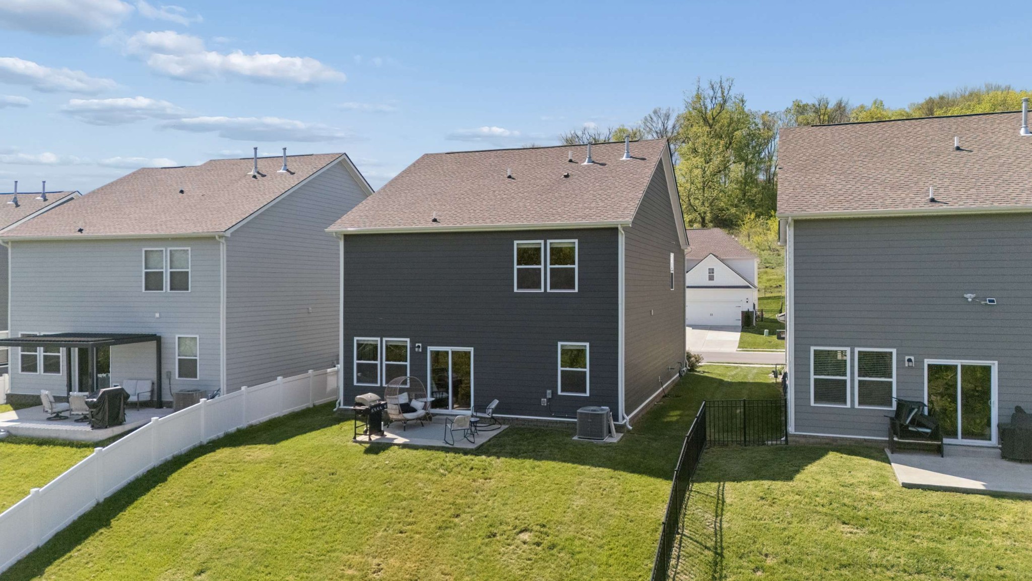 2216 Robert Gwynne Dr